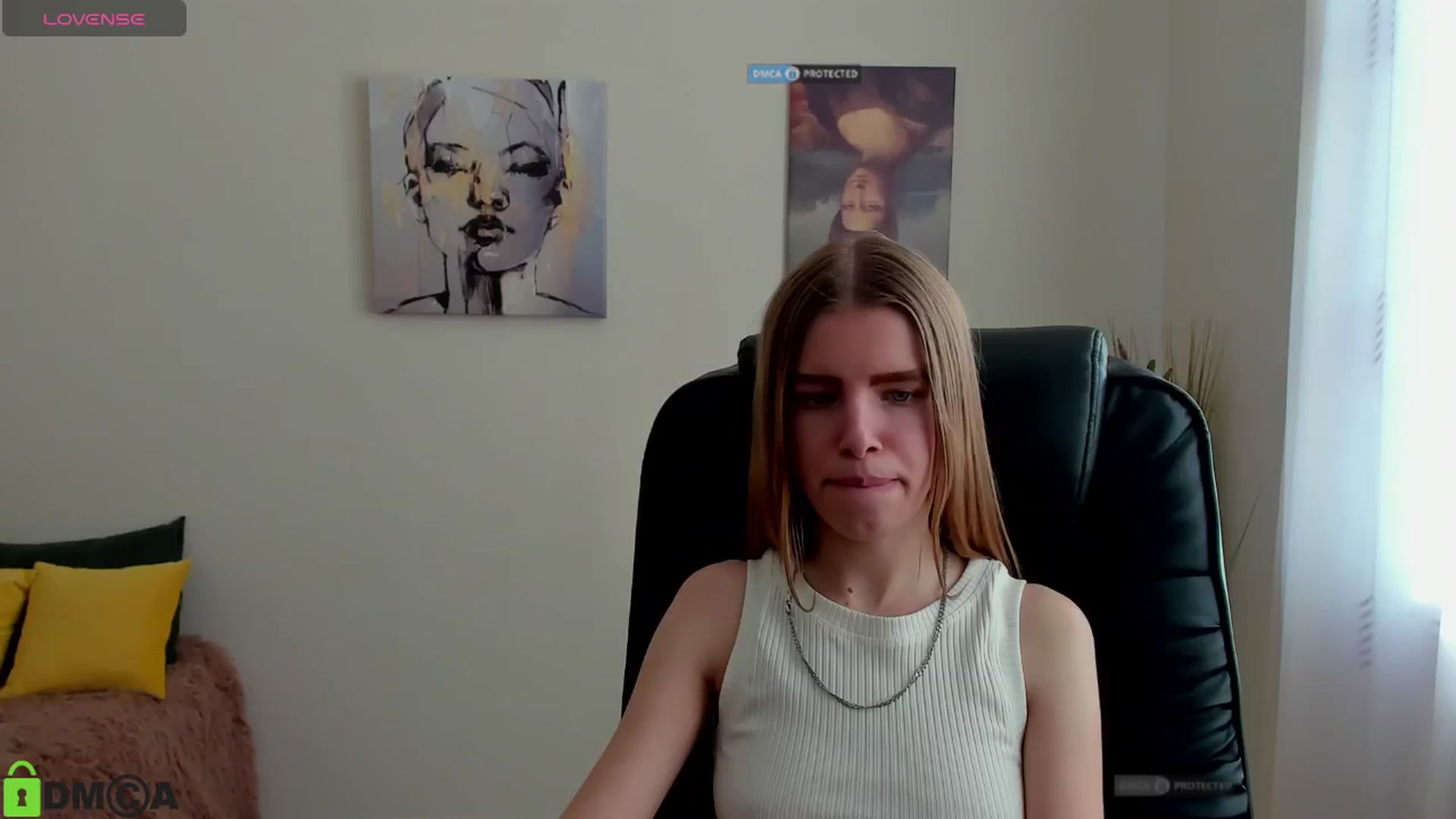 Gallery image thumbnail from Goldy_Emma's myfreecams stream on, 01/11/2025, 12:23 image 14 of 20