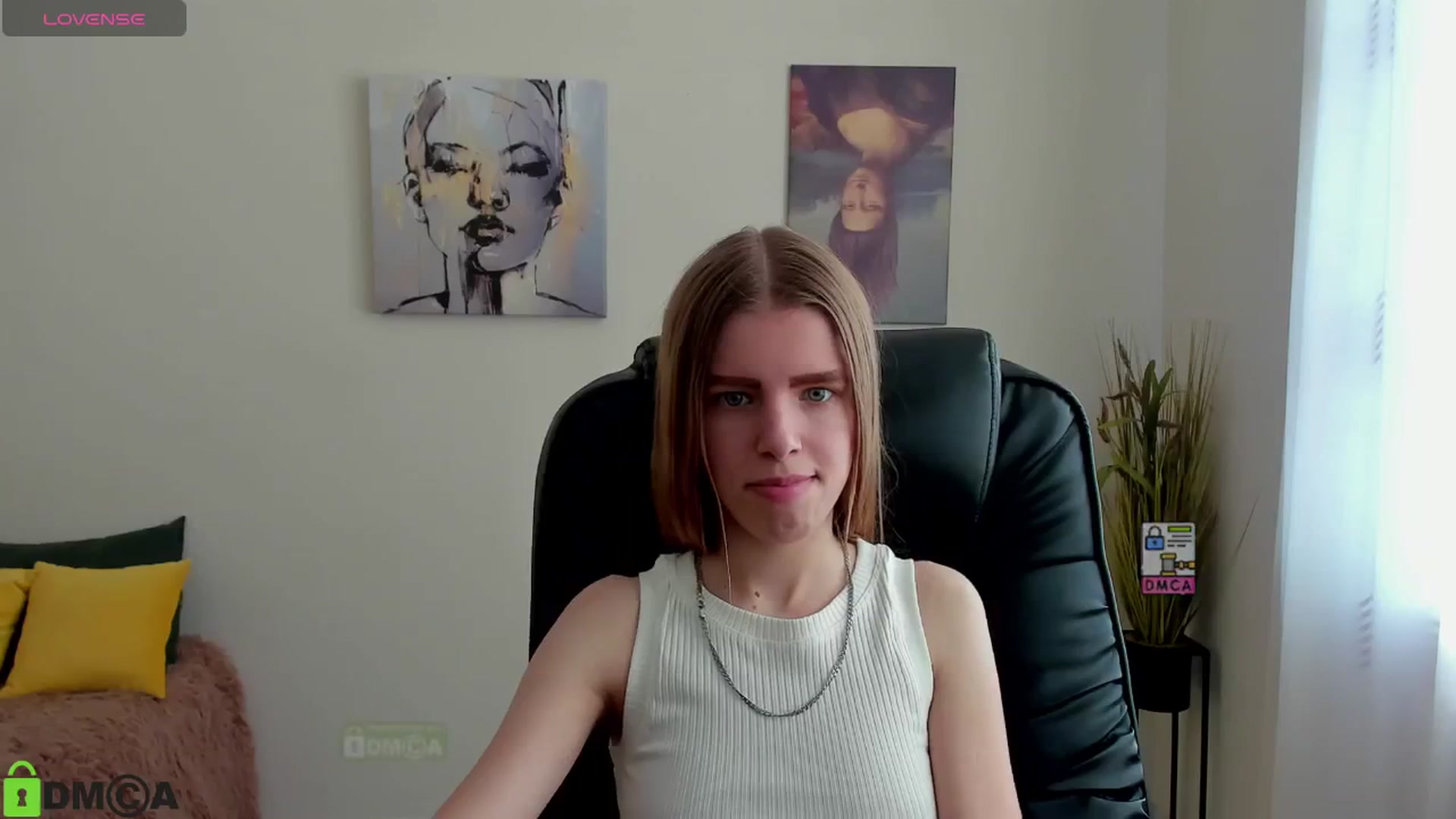 Gallery image thumbnail from Goldy_Emma's myfreecams stream on, 01/11/2025, 12:23 image 10 of 20