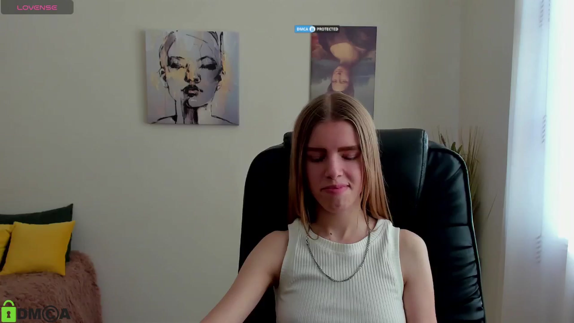 Gallery image thumbnail from Goldy_Emma's myfreecams stream on, 01/11/2025, 12:23 image 13 of 20
