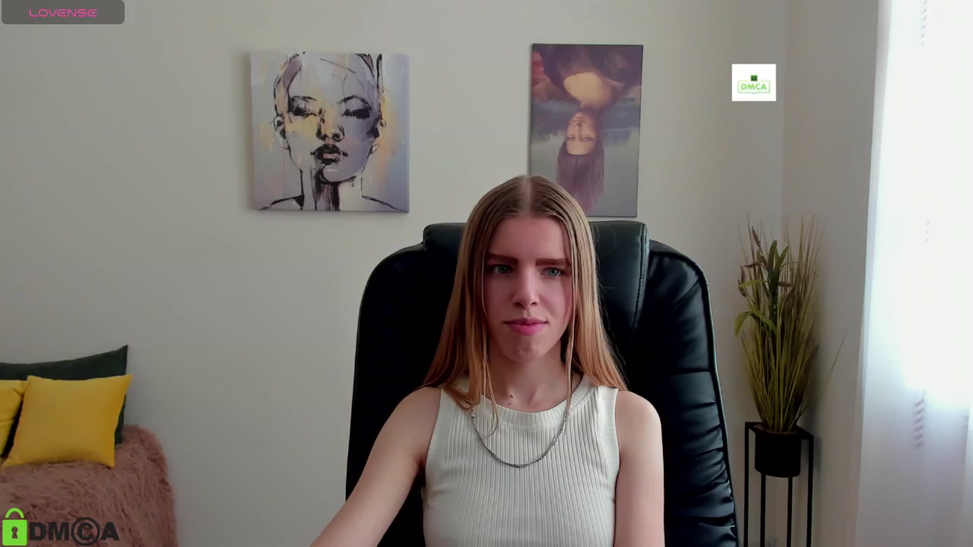 Gallery image thumbnail from Goldy_Emma's myfreecams stream on, 01/11/2025, 13:18 image 10 of 20