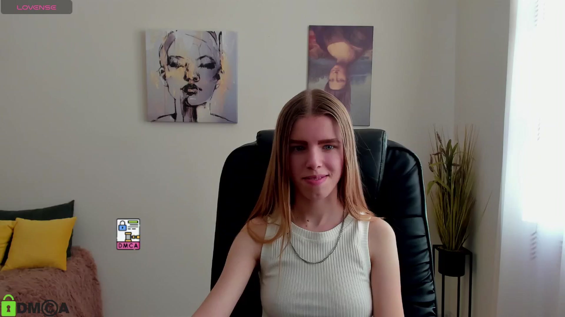 Gallery image thumbnail from Goldy_Emma's myfreecams stream on, 01/11/2025, 13:18 image 19 of 20