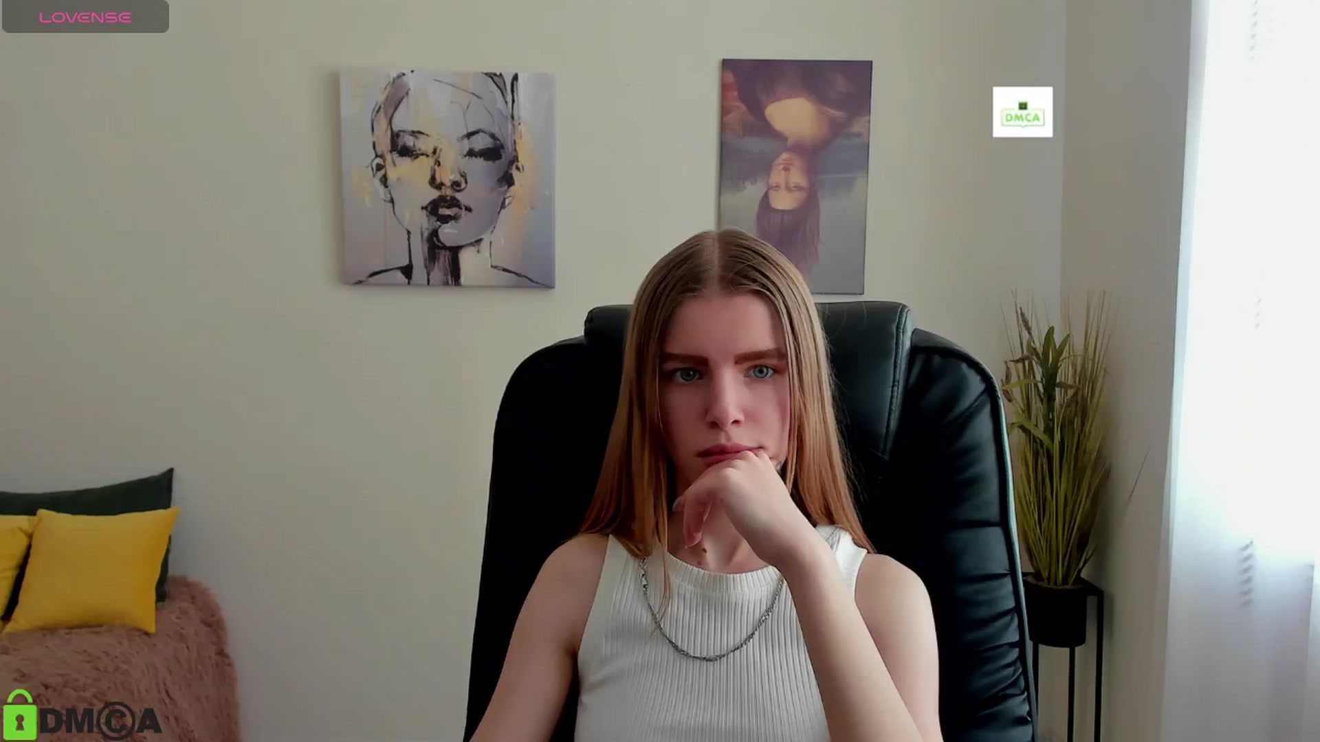 Gallery image thumbnail from Goldy_Emma's myfreecams stream on, 01/11/2025, 13:18 image 4 of 20