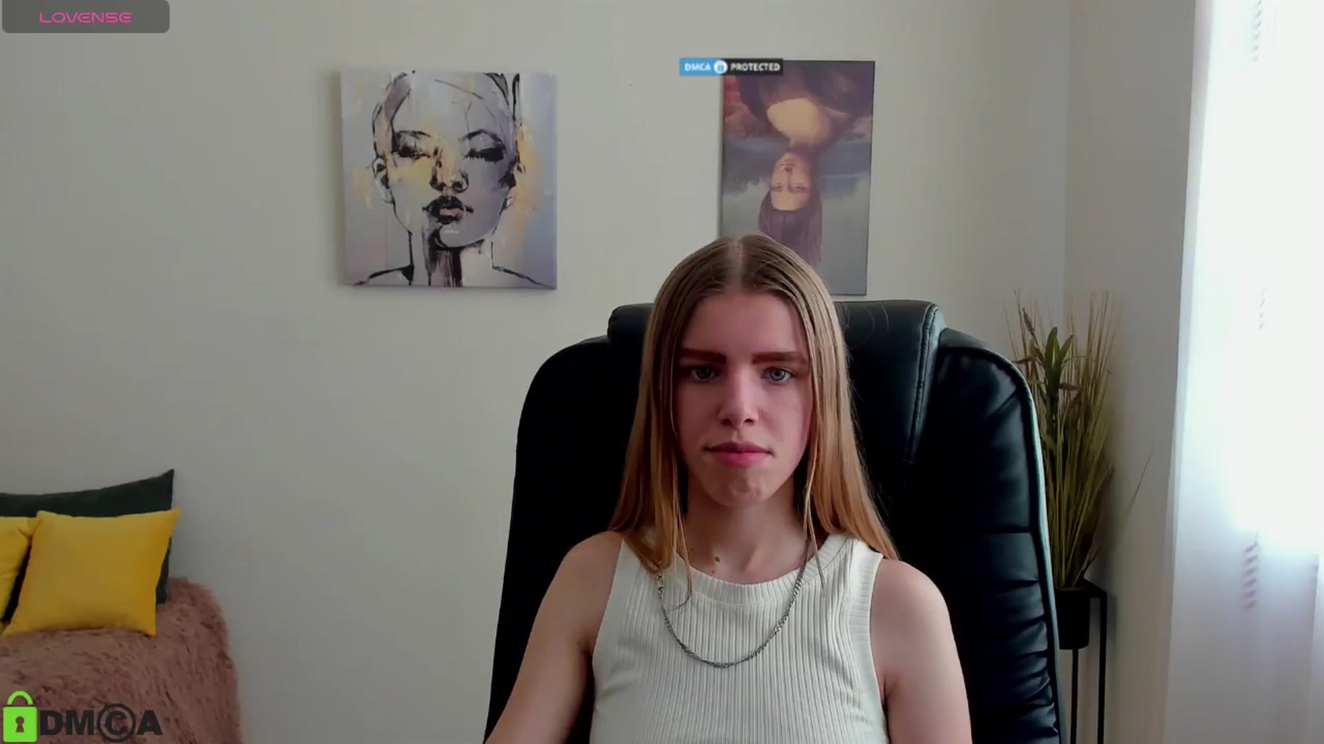 Gallery image thumbnail from Goldy_Emma's myfreecams stream on, 01/11/2025, 13:18 image 8 of 20
