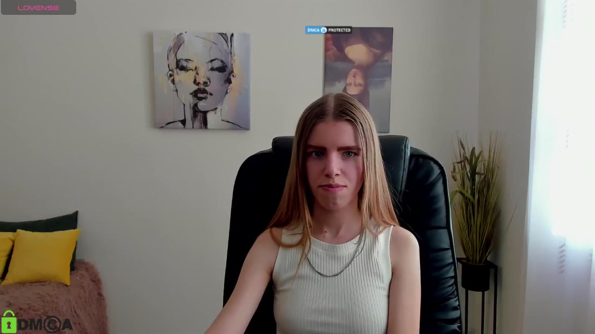 Gallery image thumbnail from Goldy_Emma's myfreecams stream on, 01/11/2025, 13:18 image 14 of 20
