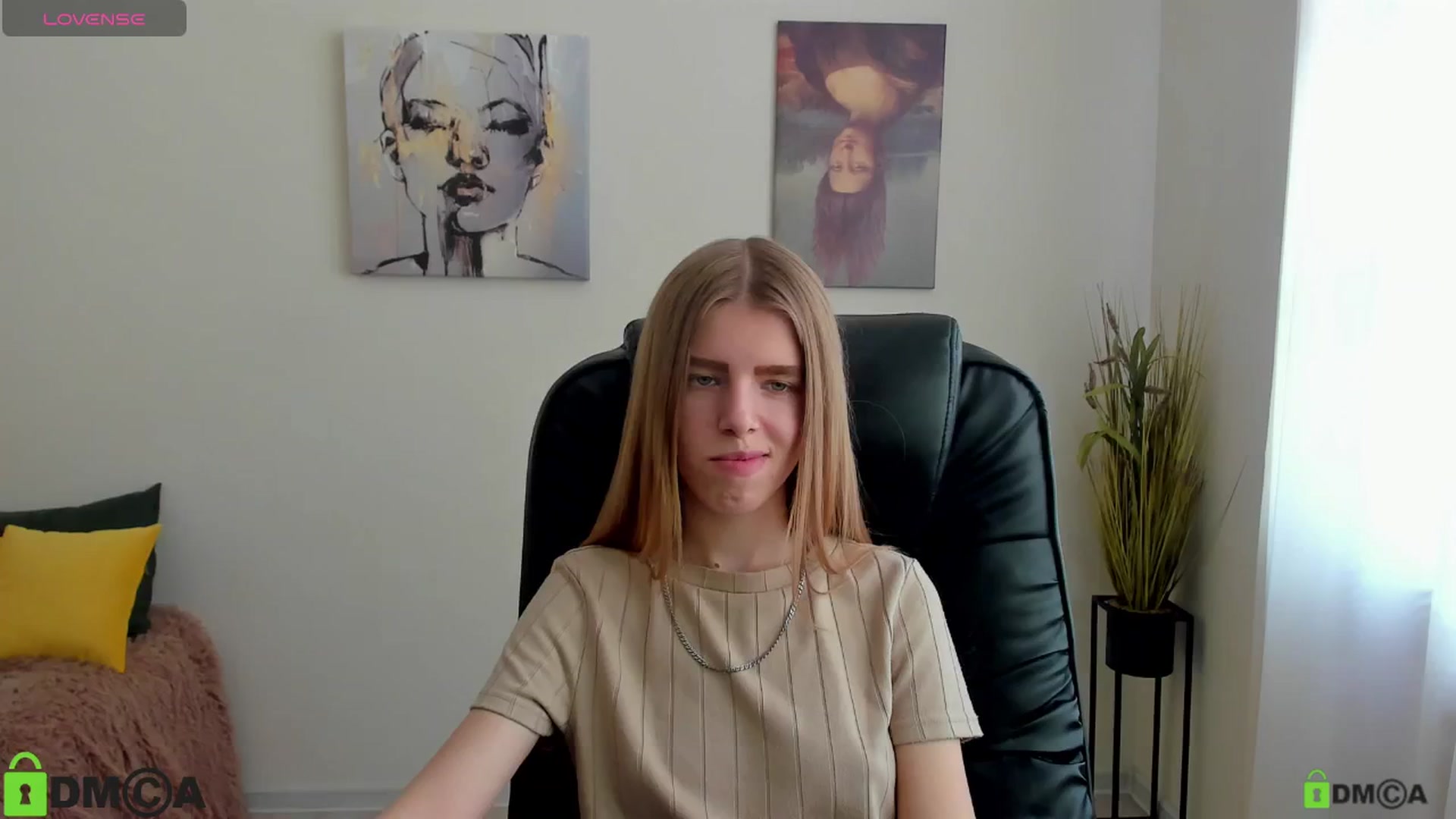 Gallery image thumbnail from Goldy_Emma's myfreecams stream on, 01/13/2025, 09:32 image 15 of 20
