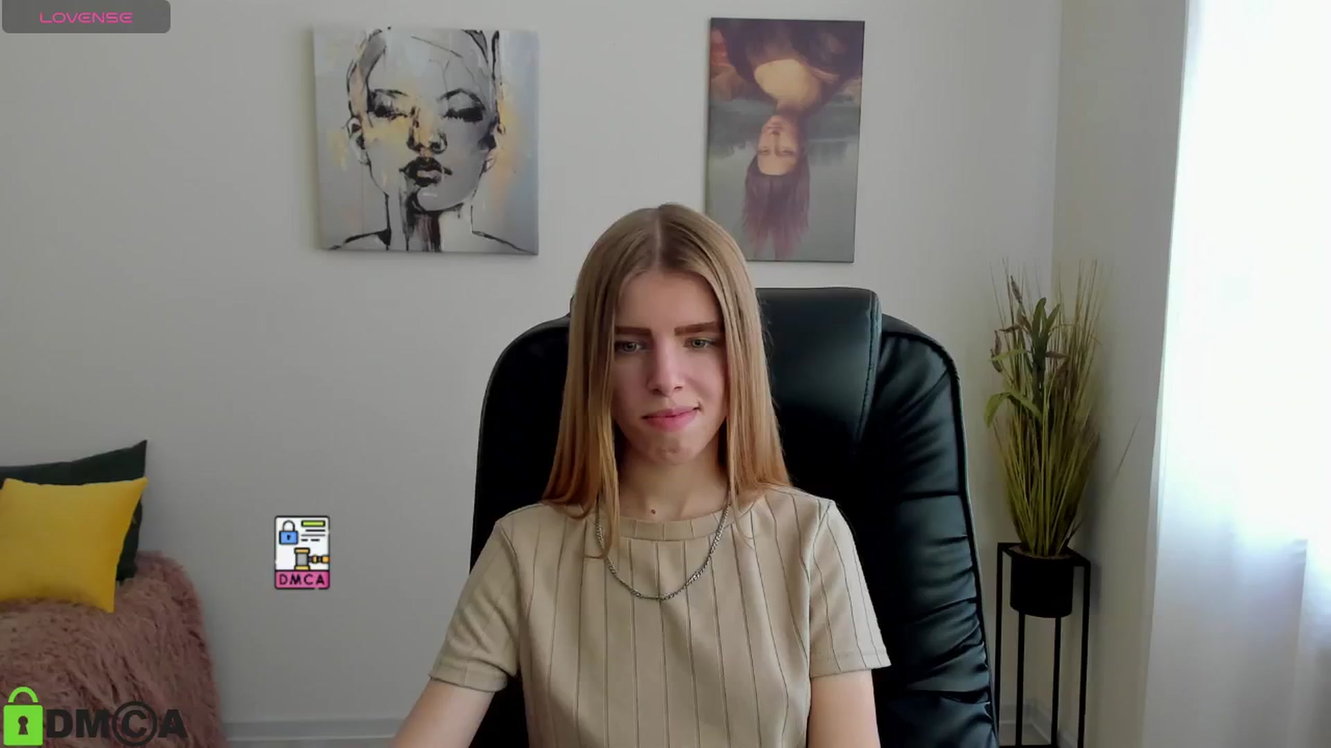 Gallery image thumbnail from Goldy_Emma's myfreecams stream on, 01/13/2025, 12:00 image 10 of 20