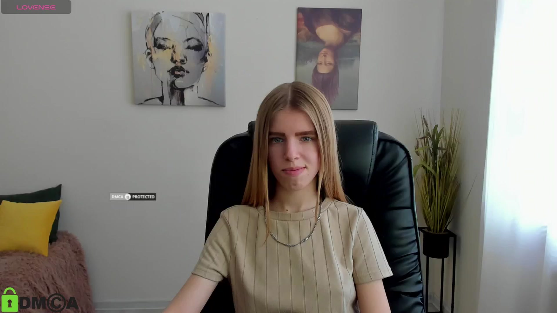 Gallery image thumbnail from Goldy_Emma's myfreecams stream on, 01/13/2025, 12:00 image 3 of 20