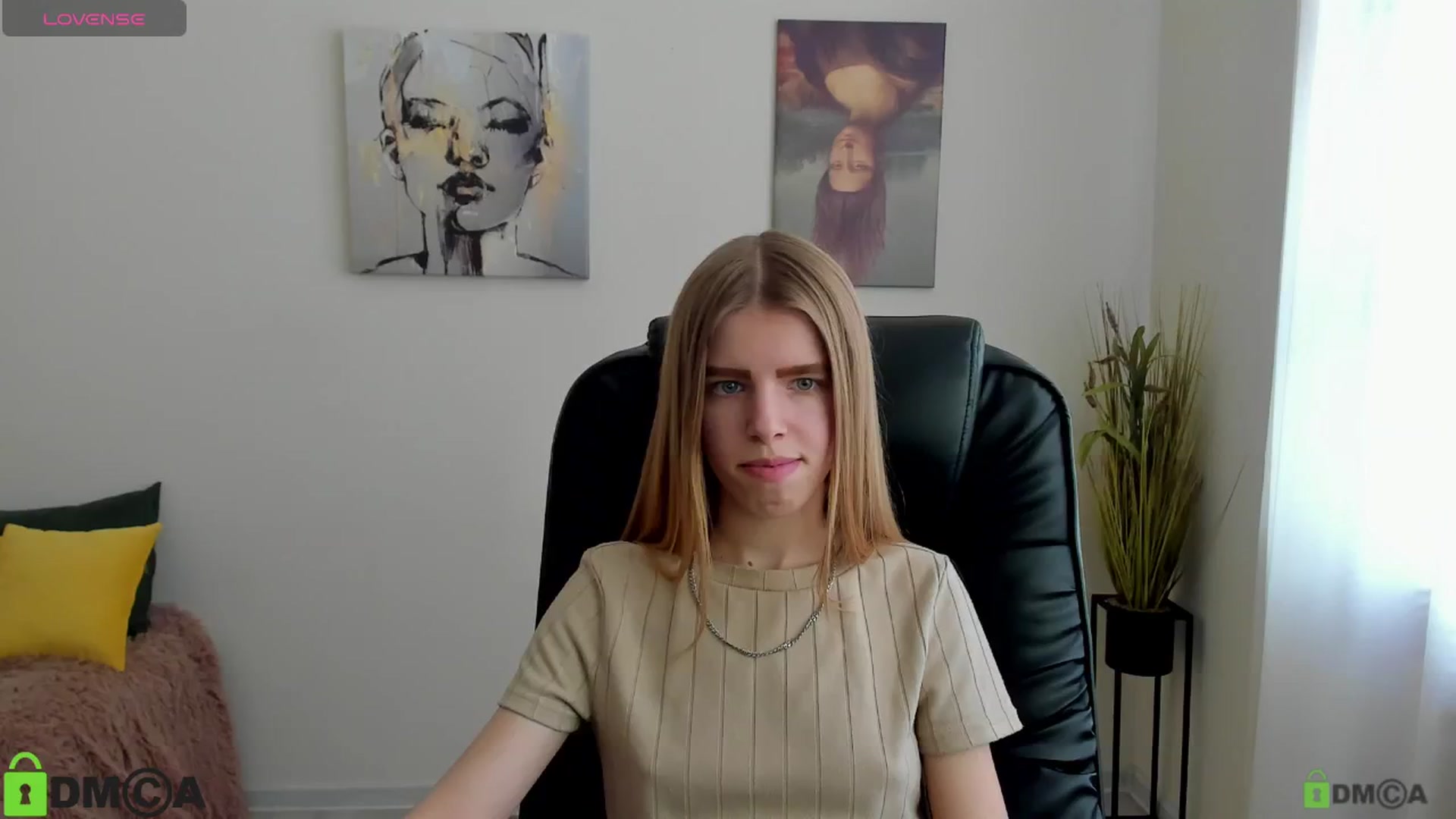 Gallery image thumbnail from Goldy_Emma's myfreecams stream on, 01/13/2025, 12:00 image 15 of 20
