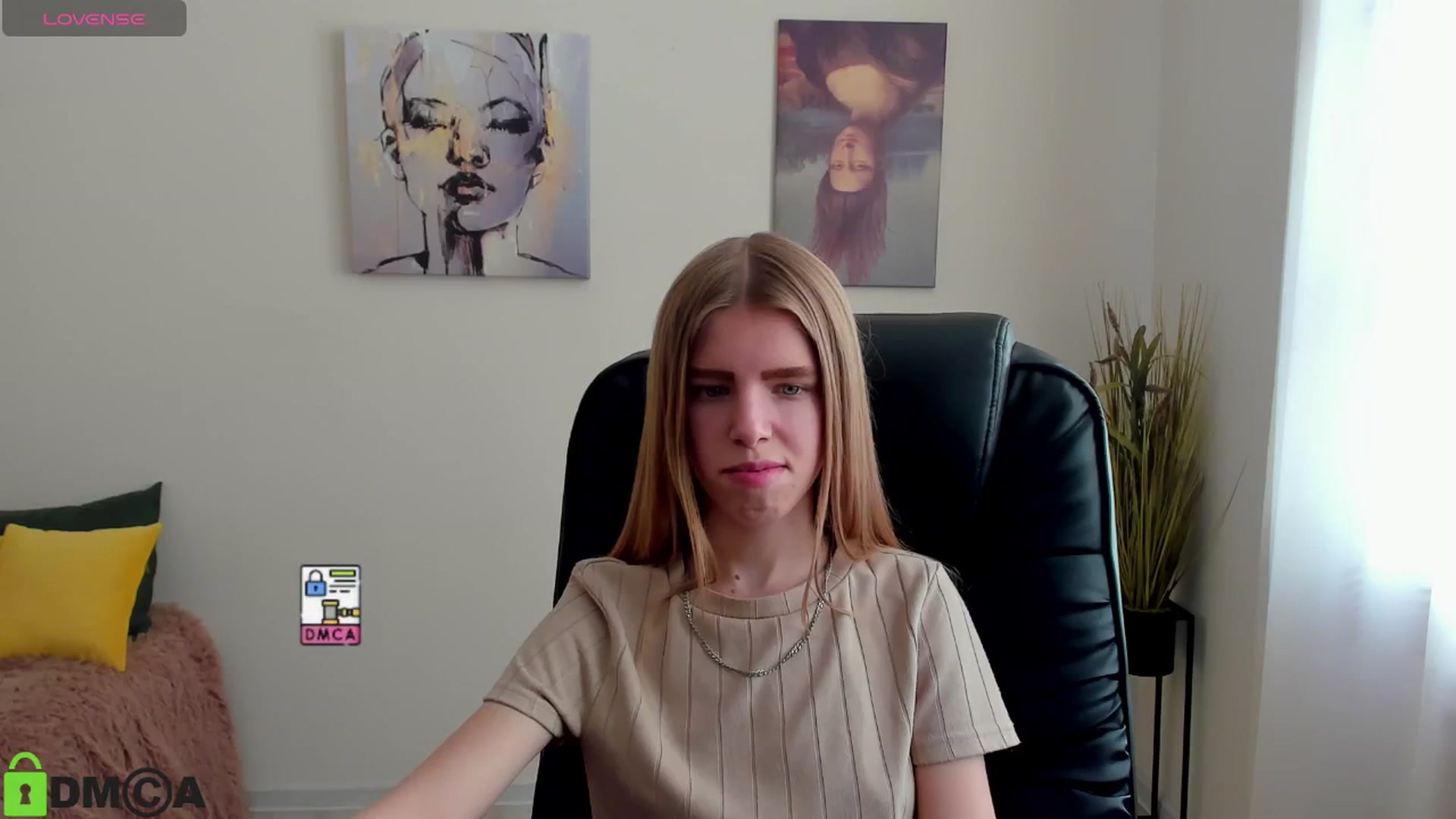 Gallery image thumbnail from Goldy_Emma's myfreecams stream on, 01/13/2025, 12:30 image 17 of 20