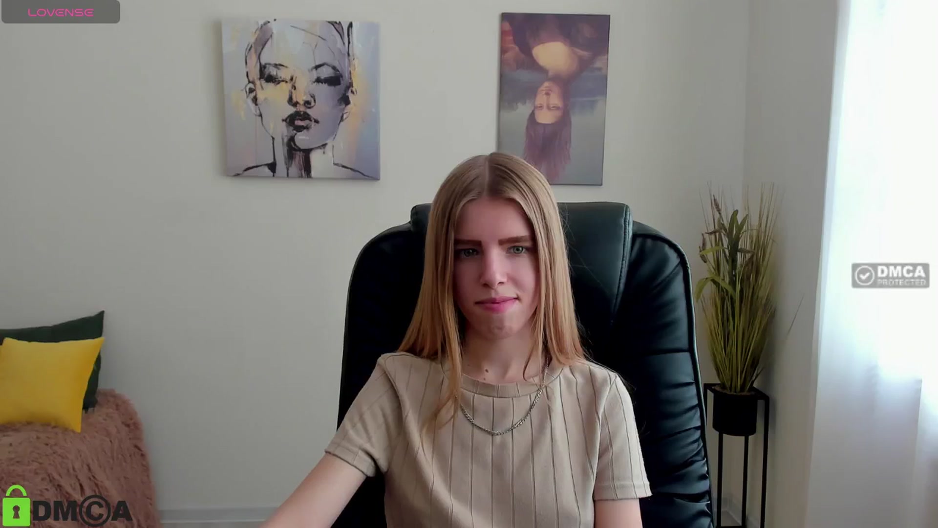 Gallery image thumbnail from Goldy_Emma's myfreecams stream on, 01/13/2025, 12:30 image 19 of 20