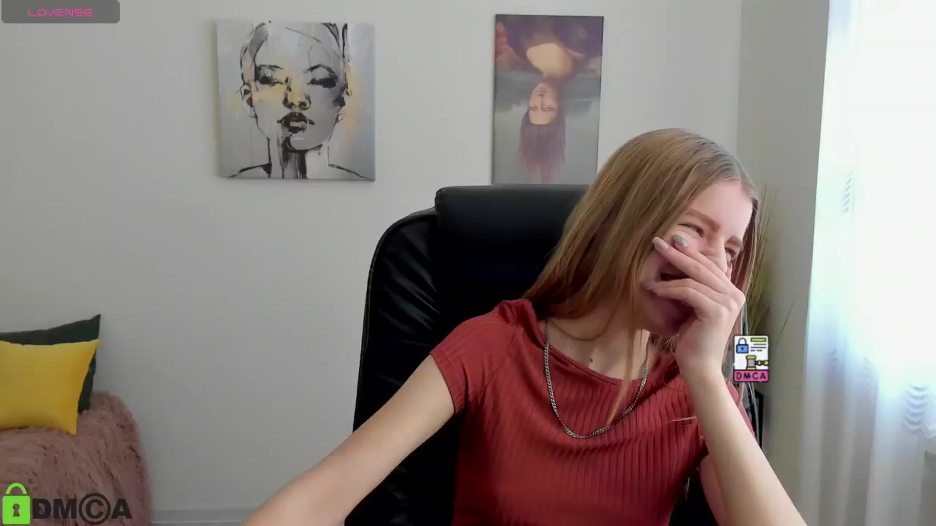 Gallery image thumbnail from Goldy_Emma's myfreecams stream on, 01/14/2025, 09:52 image 12 of 20