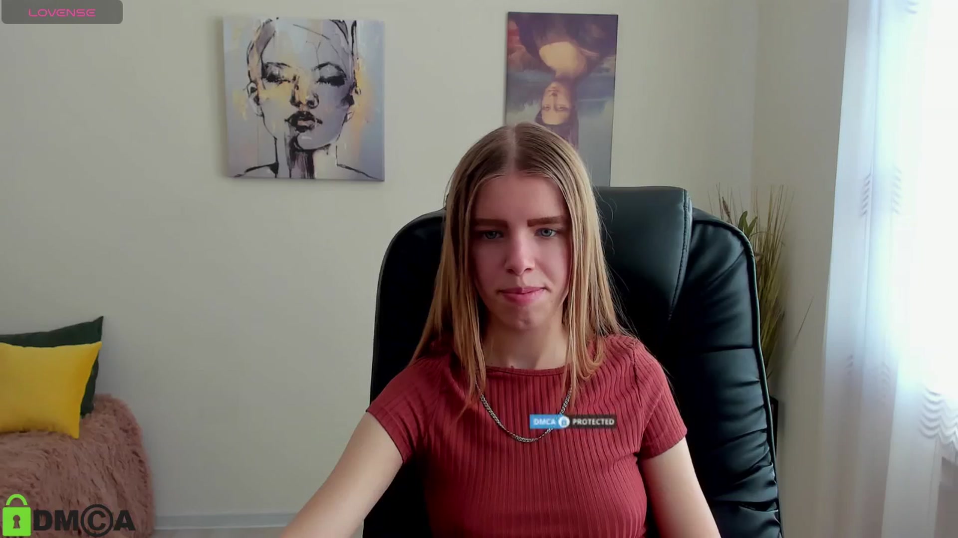 Gallery image thumbnail from Goldy_Emma's myfreecams stream on, 01/14/2025, 11:47 image 15 of 20