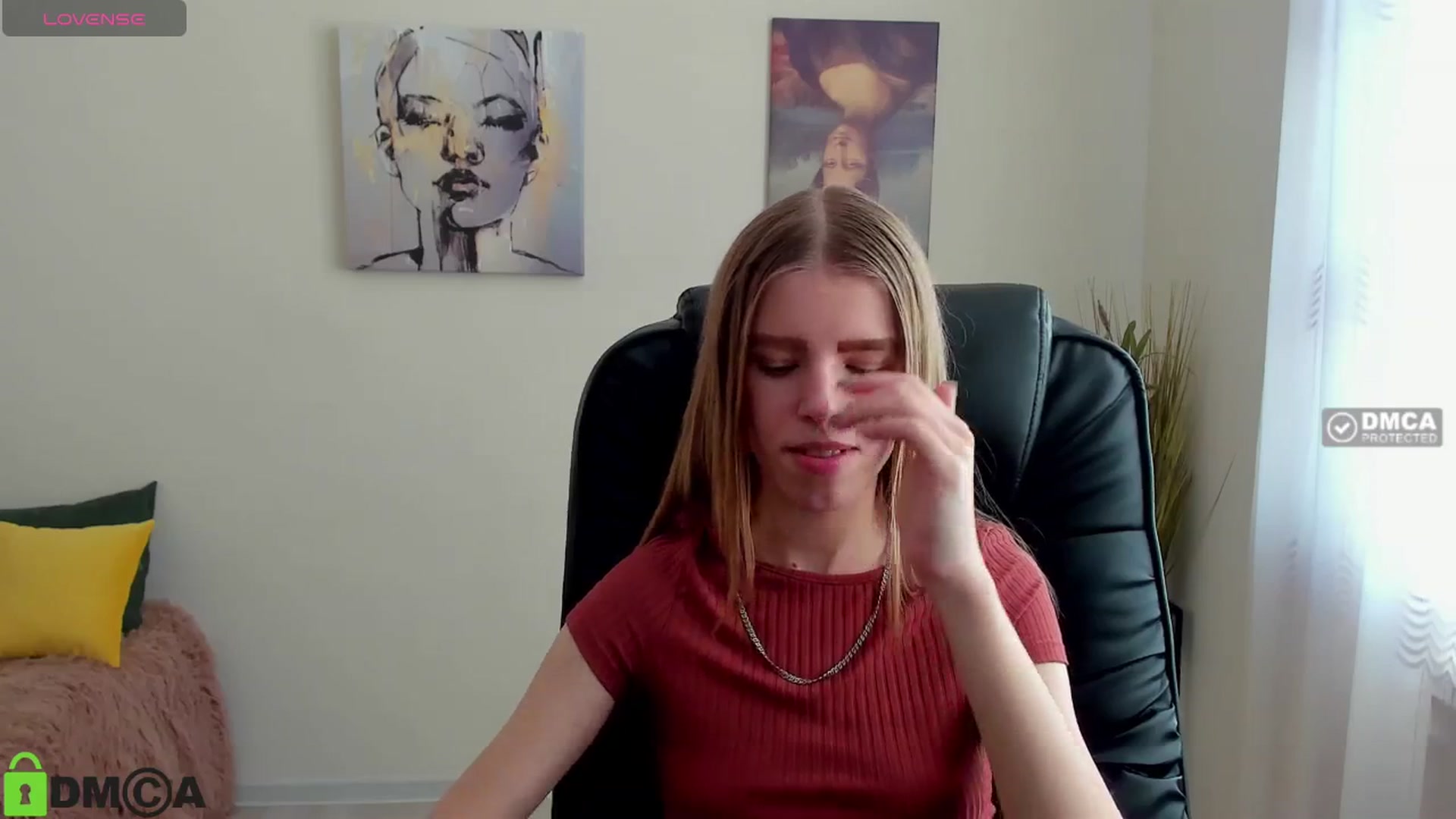 Gallery image thumbnail from Goldy_Emma's myfreecams stream on, 01/14/2025, 11:47 image 16 of 20