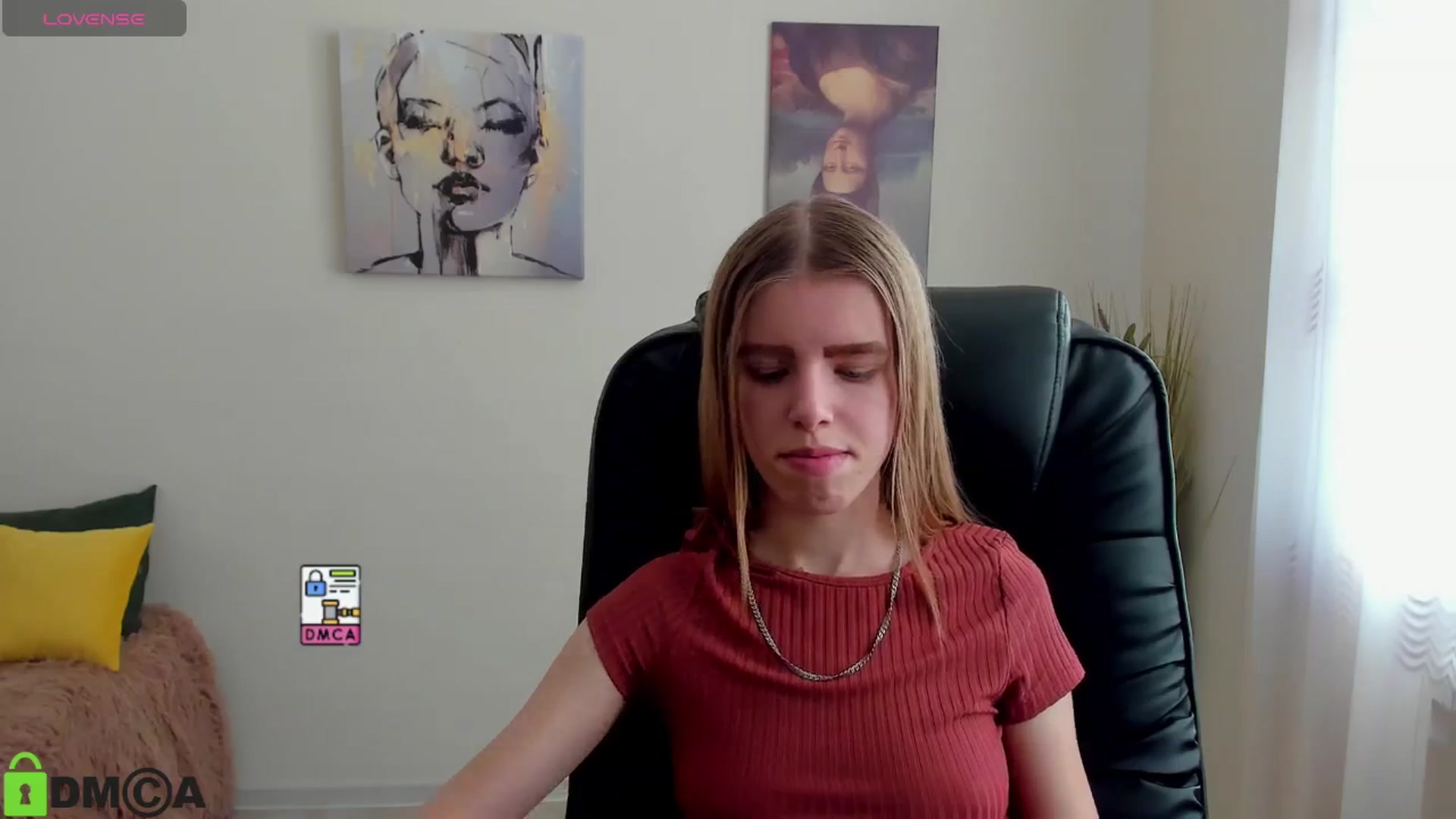 Gallery image thumbnail from Goldy_Emma's myfreecams stream on, 01/14/2025, 12:34 image 15 of 20