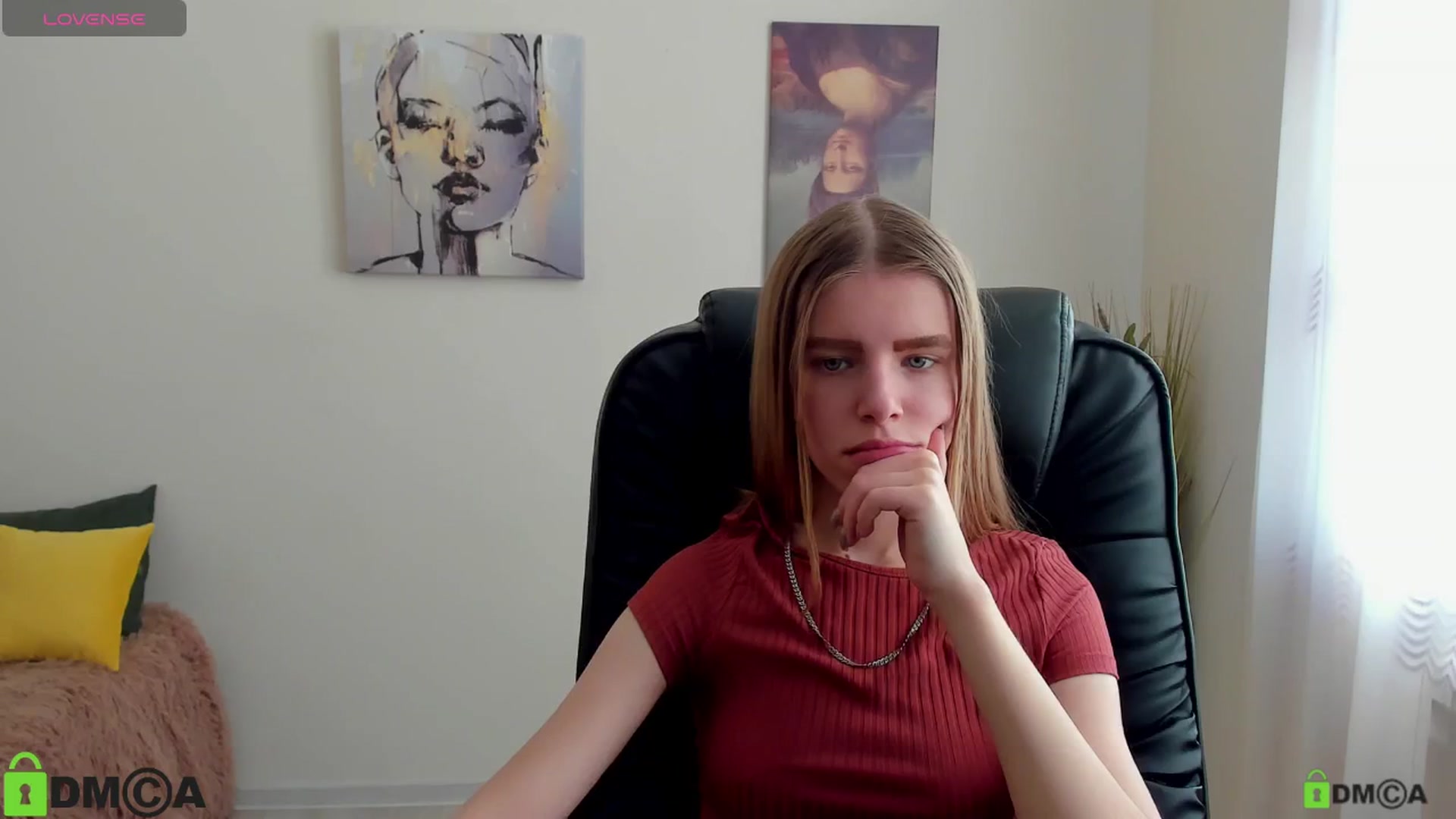 Gallery image thumbnail from Goldy_Emma's myfreecams stream on, 01/14/2025, 12:34 image 14 of 20