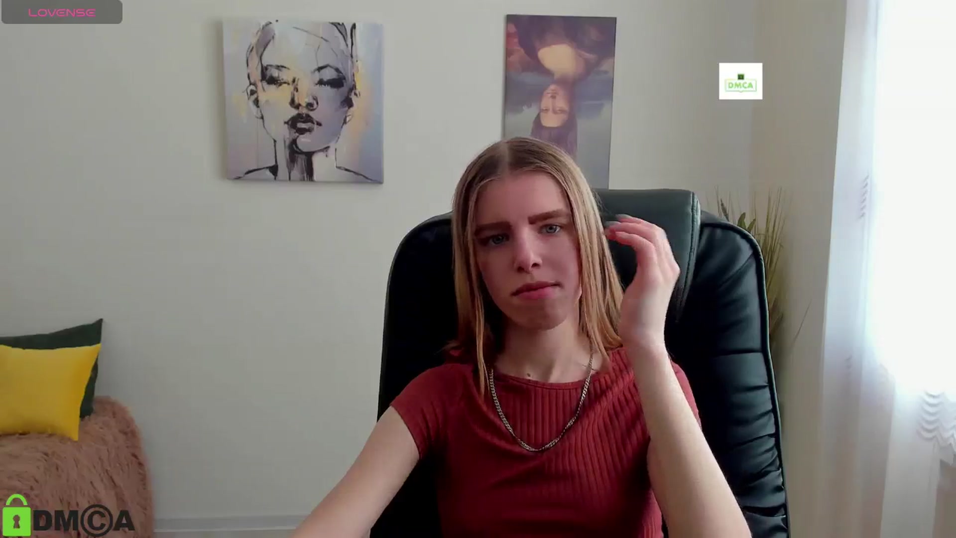Gallery image thumbnail from Goldy_Emma's myfreecams stream on, 01/14/2025, 12:34 image 19 of 20