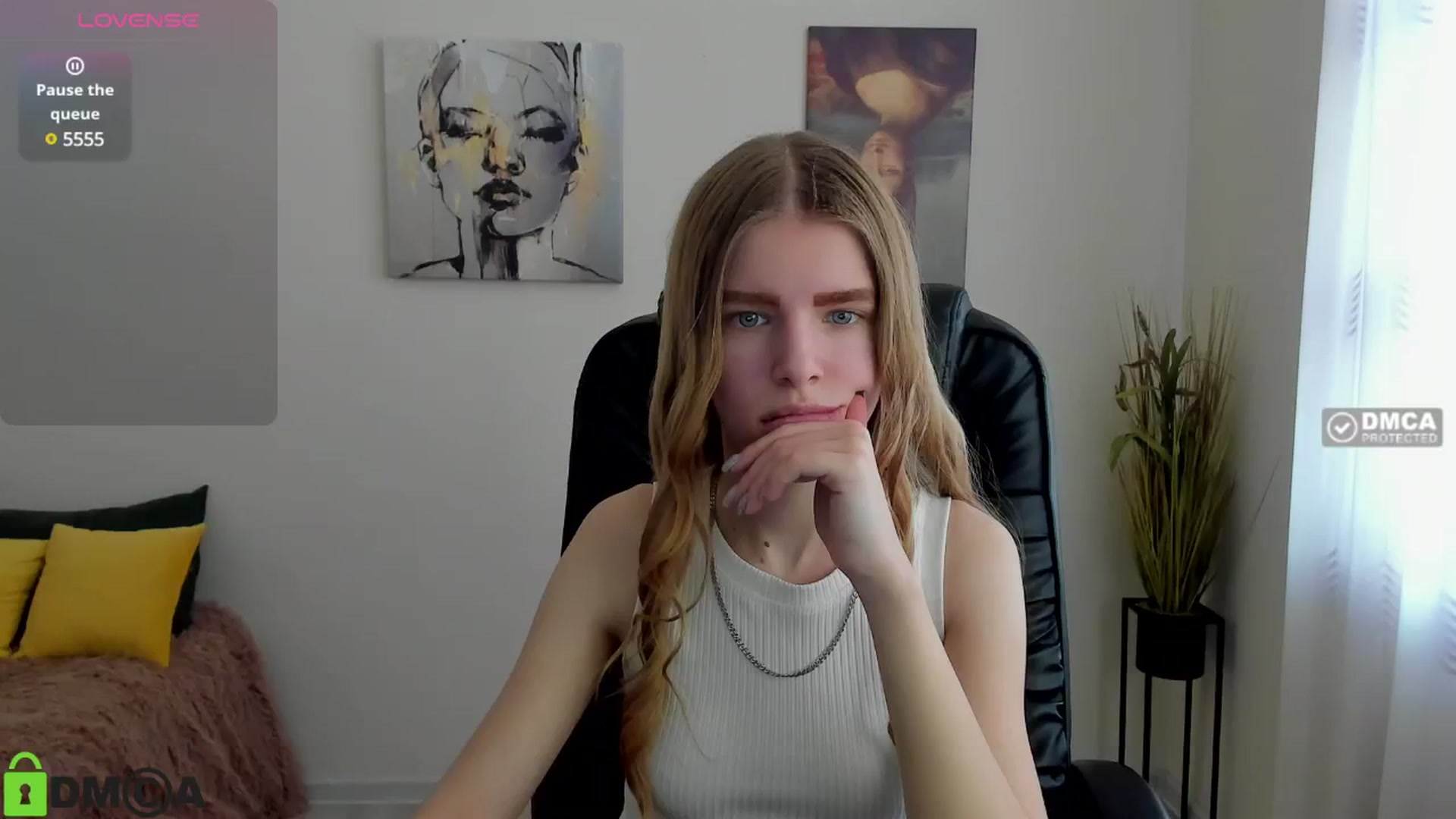 Gallery image thumbnail from Goldy_Emma's myfreecams stream on, 01/15/2025, 09:01 image 5 of 20