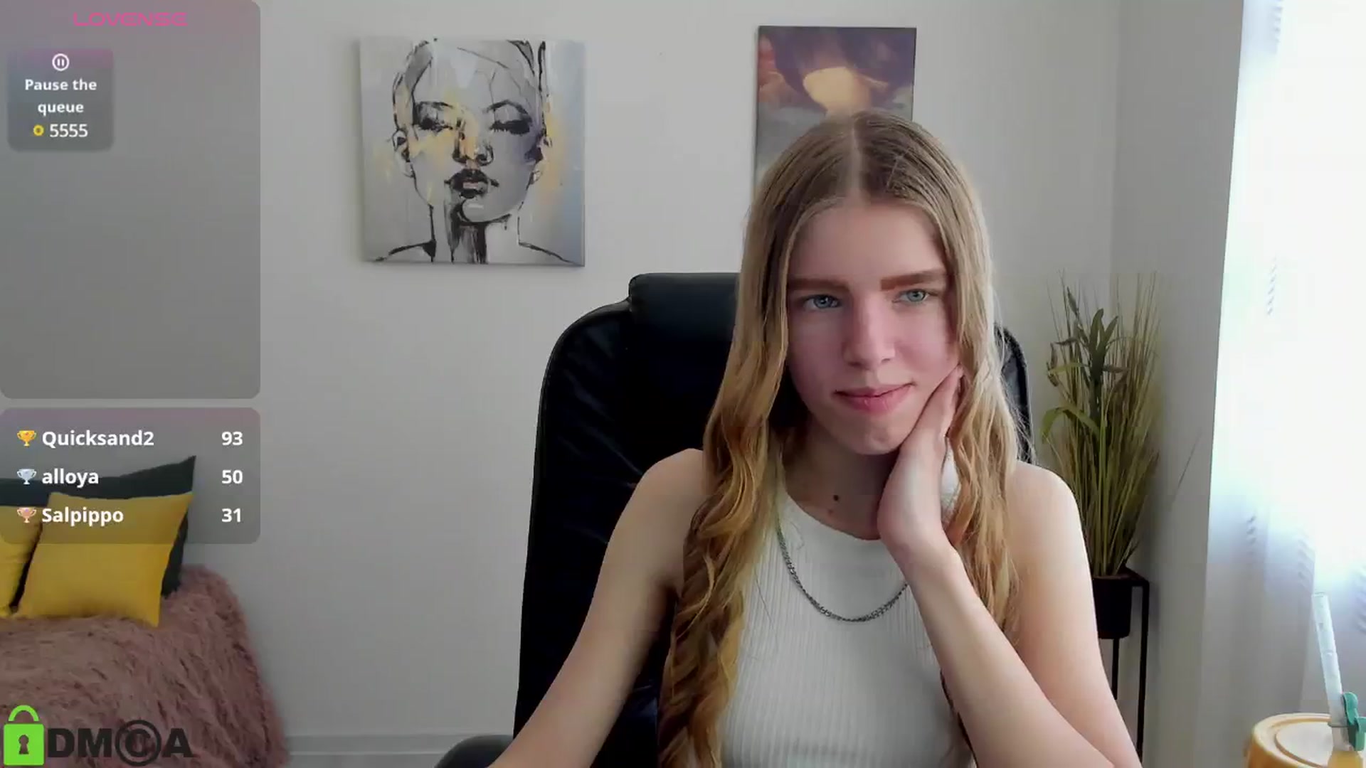 Gallery image thumbnail from Goldy_Emma's myfreecams stream on, 01/15/2025, 09:32 image 13 of 20