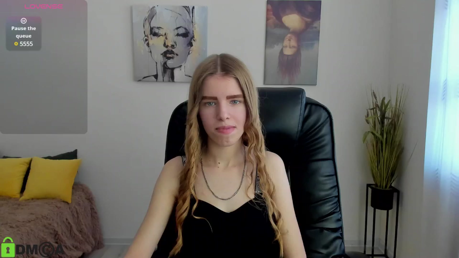 Gallery image thumbnail from Goldy_Emma's myfreecams stream on, 01/17/2025, 08:38 image 13 of 20