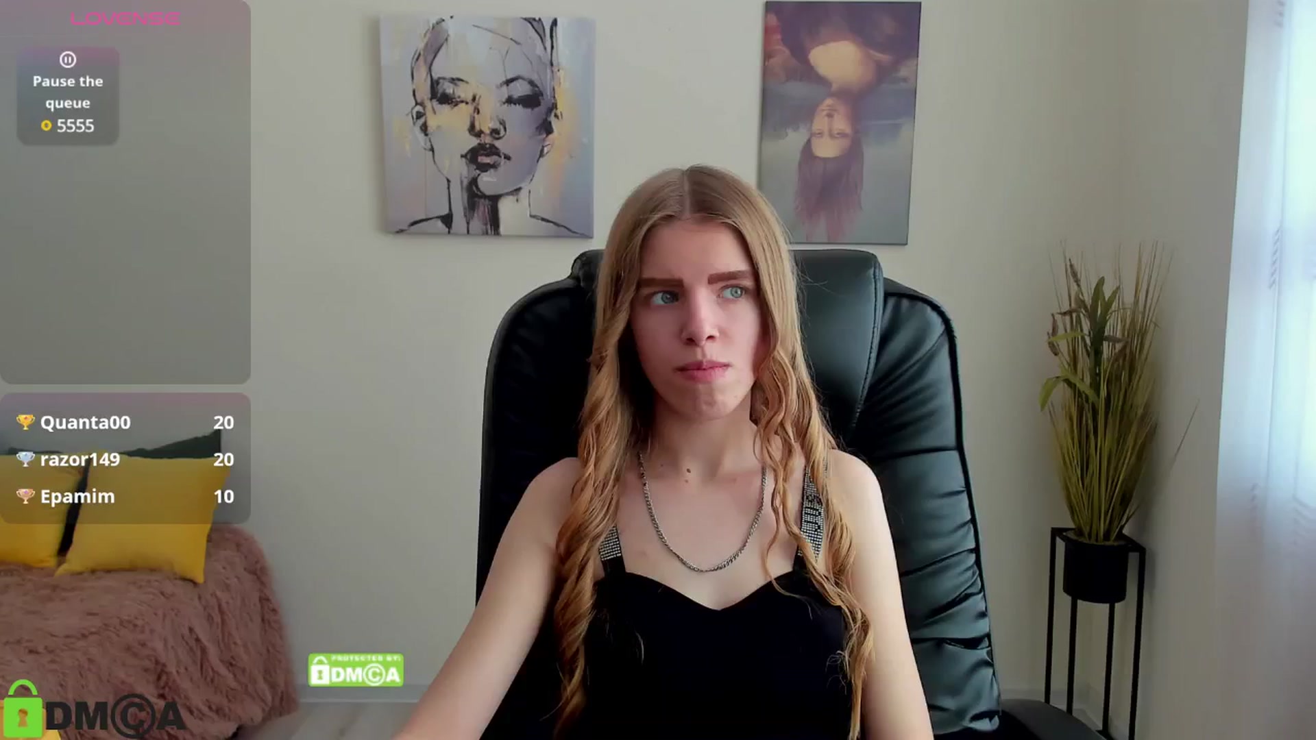 Gallery image thumbnail from Goldy_Emma's myfreecams stream on, 01/17/2025, 11:13 image 10 of 20