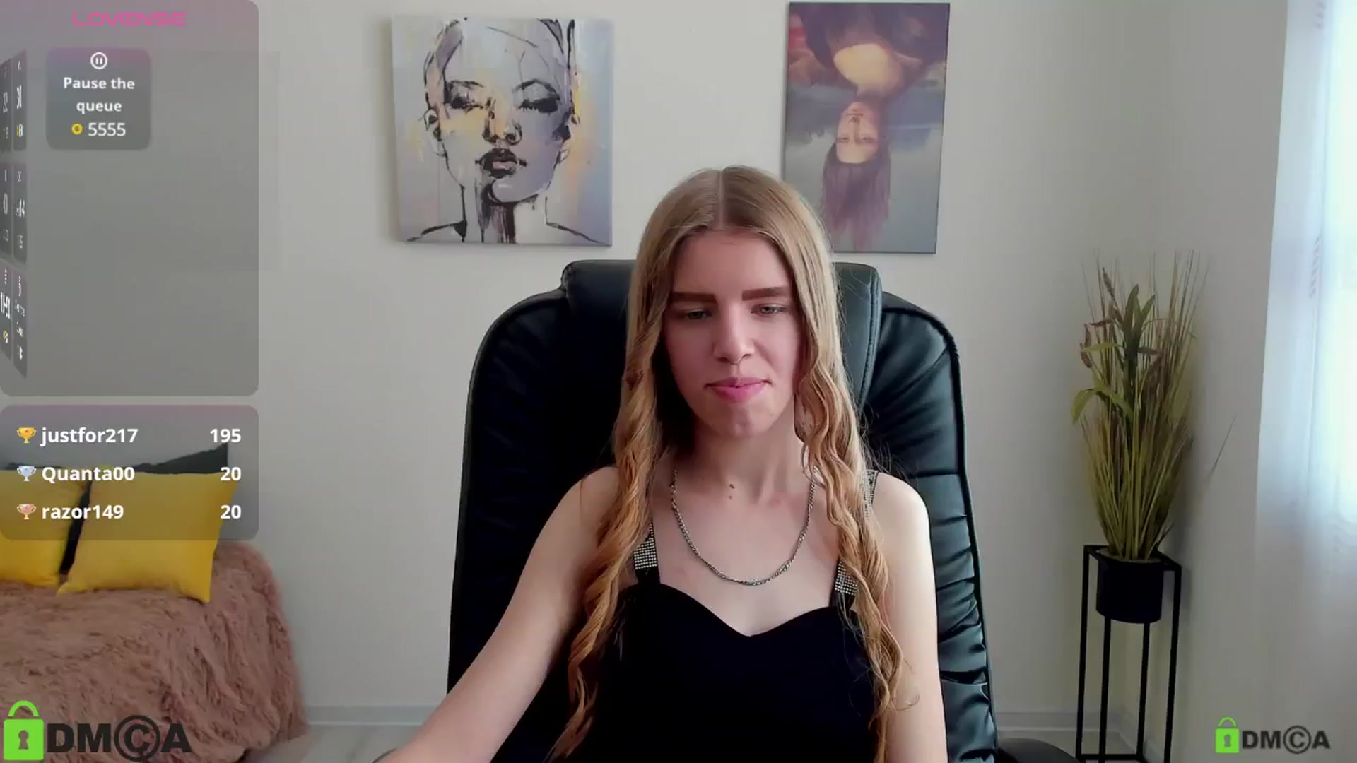 Gallery image thumbnail from Goldy_Emma's myfreecams stream on, 01/17/2025, 12:29 image 13 of 20
