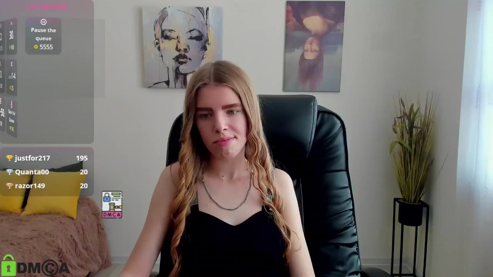 Gallery image thumbnail from Goldy_Emma's myfreecams stream on, 01/17/2025, 12:29 image 12 of 20