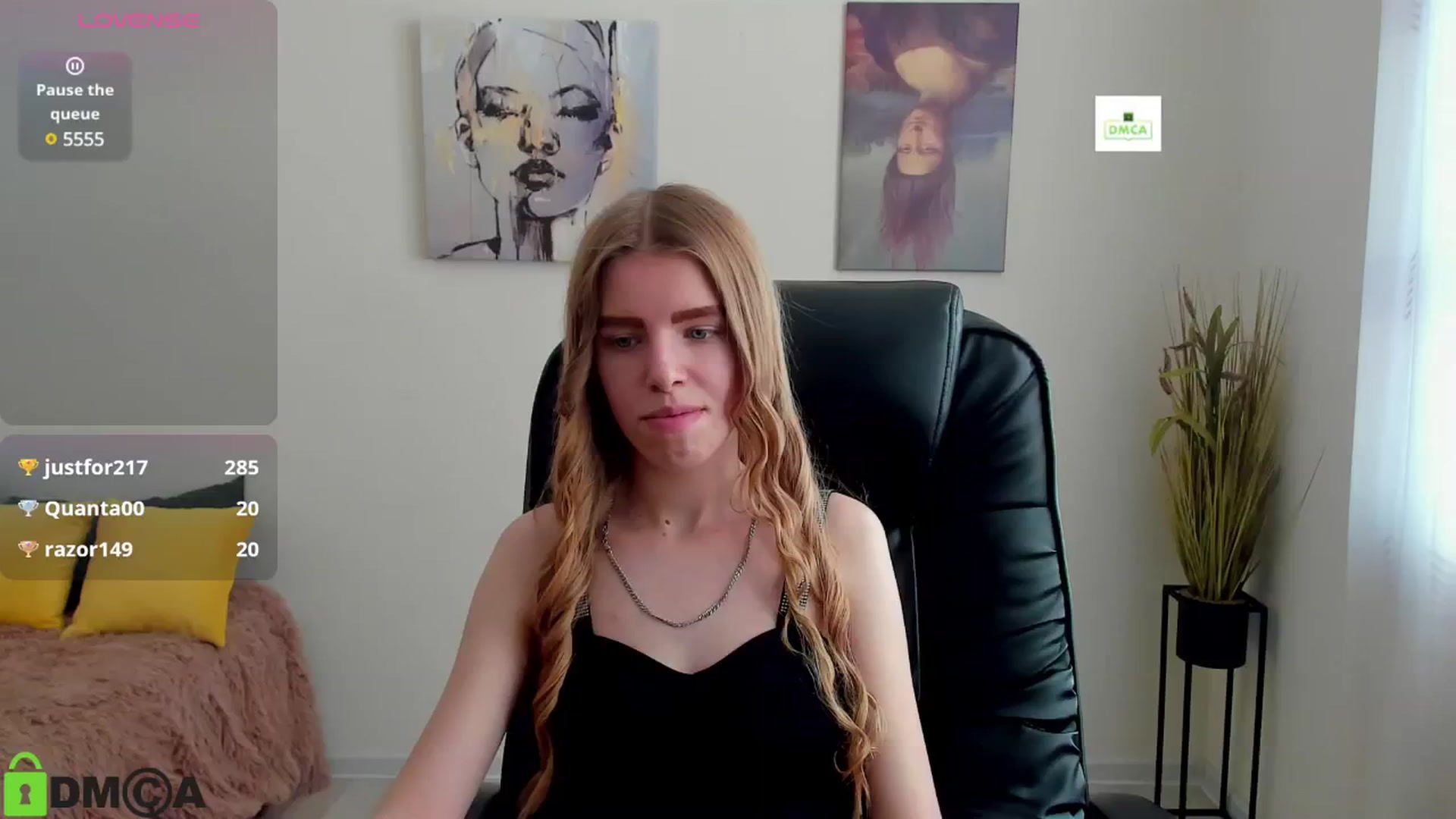 Gallery image thumbnail from Goldy_Emma's myfreecams stream on, 01/17/2025, 12:29 image 19 of 20