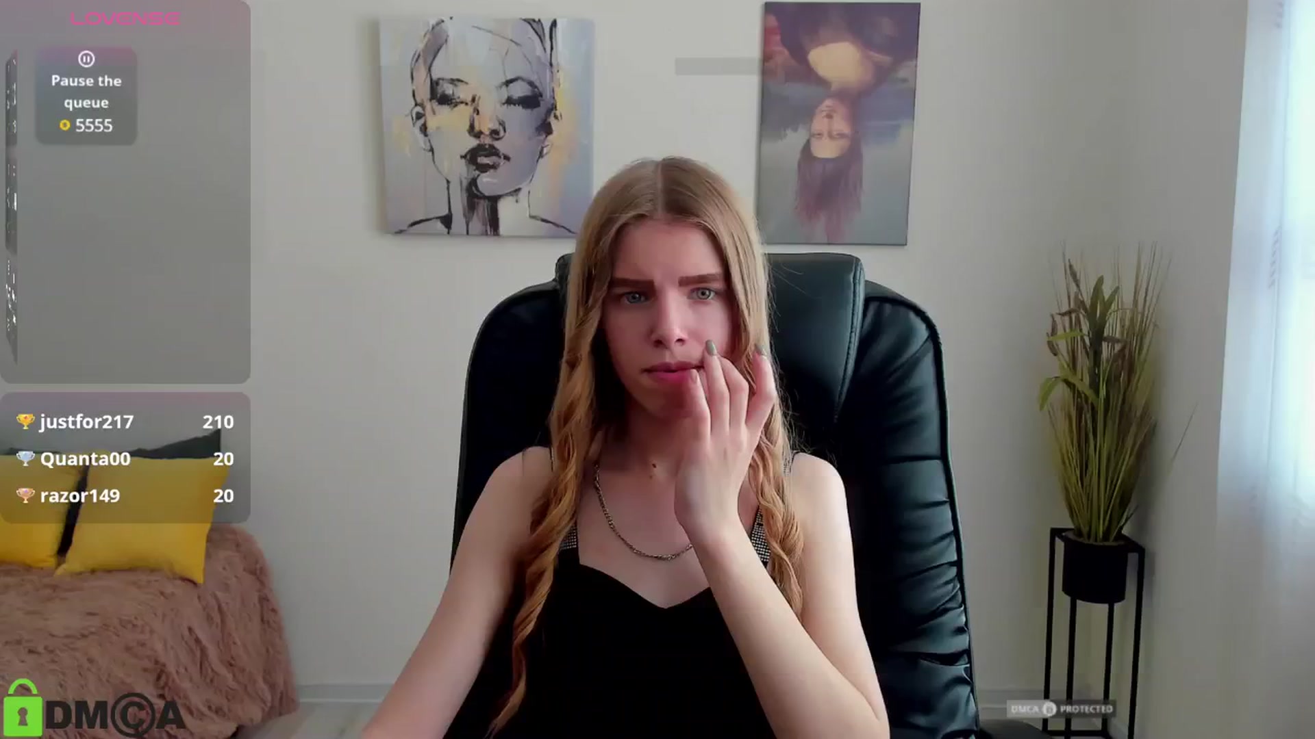 Gallery image thumbnail from Goldy_Emma's myfreecams stream on, 01/17/2025, 12:29 image 14 of 20