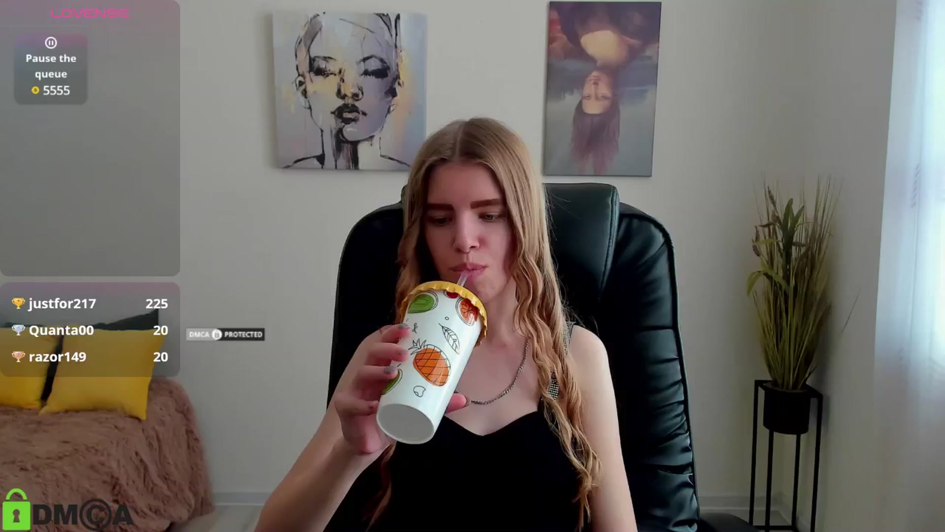 Gallery image thumbnail from Goldy_Emma's myfreecams stream on, 01/17/2025, 12:29 image 17 of 20