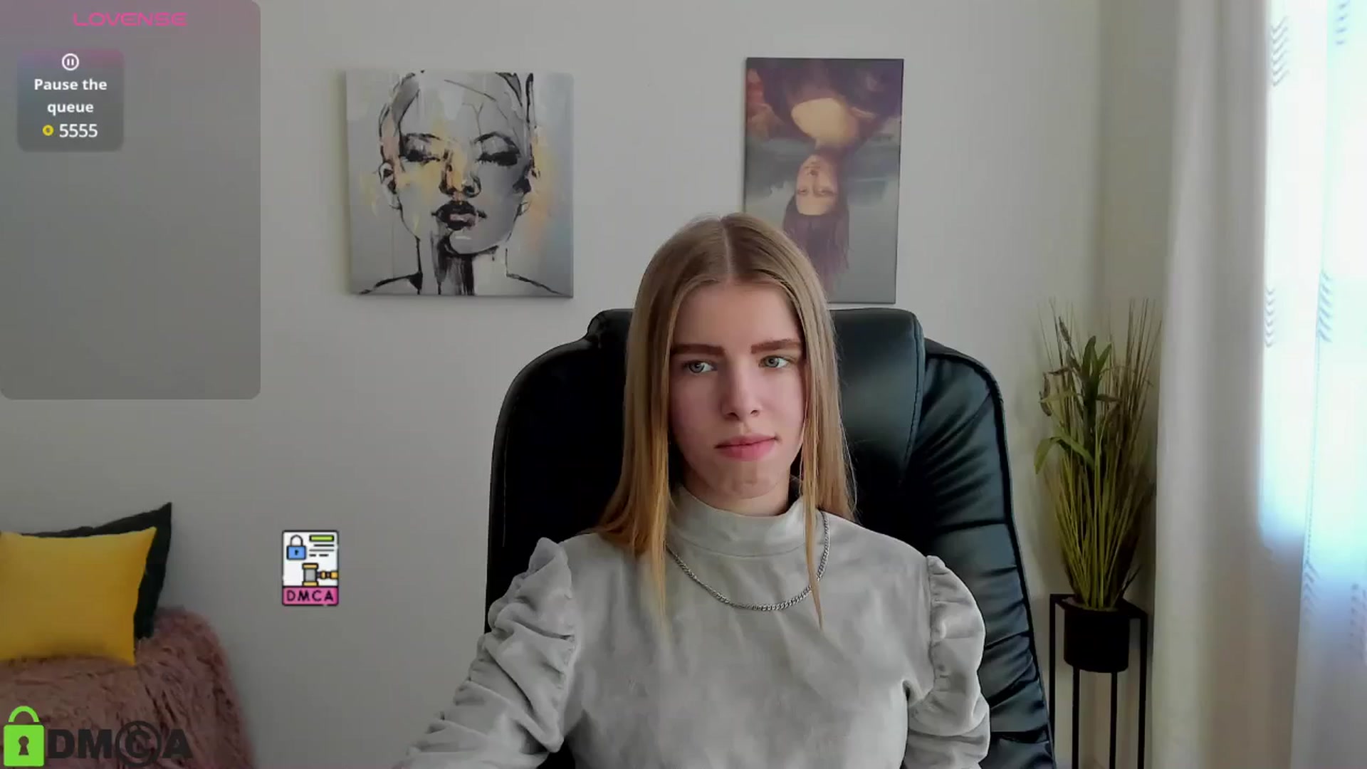 Gallery image thumbnail from Goldy_Emma's myfreecams stream on, 01/20/2025, 08:59 image 13 of 20