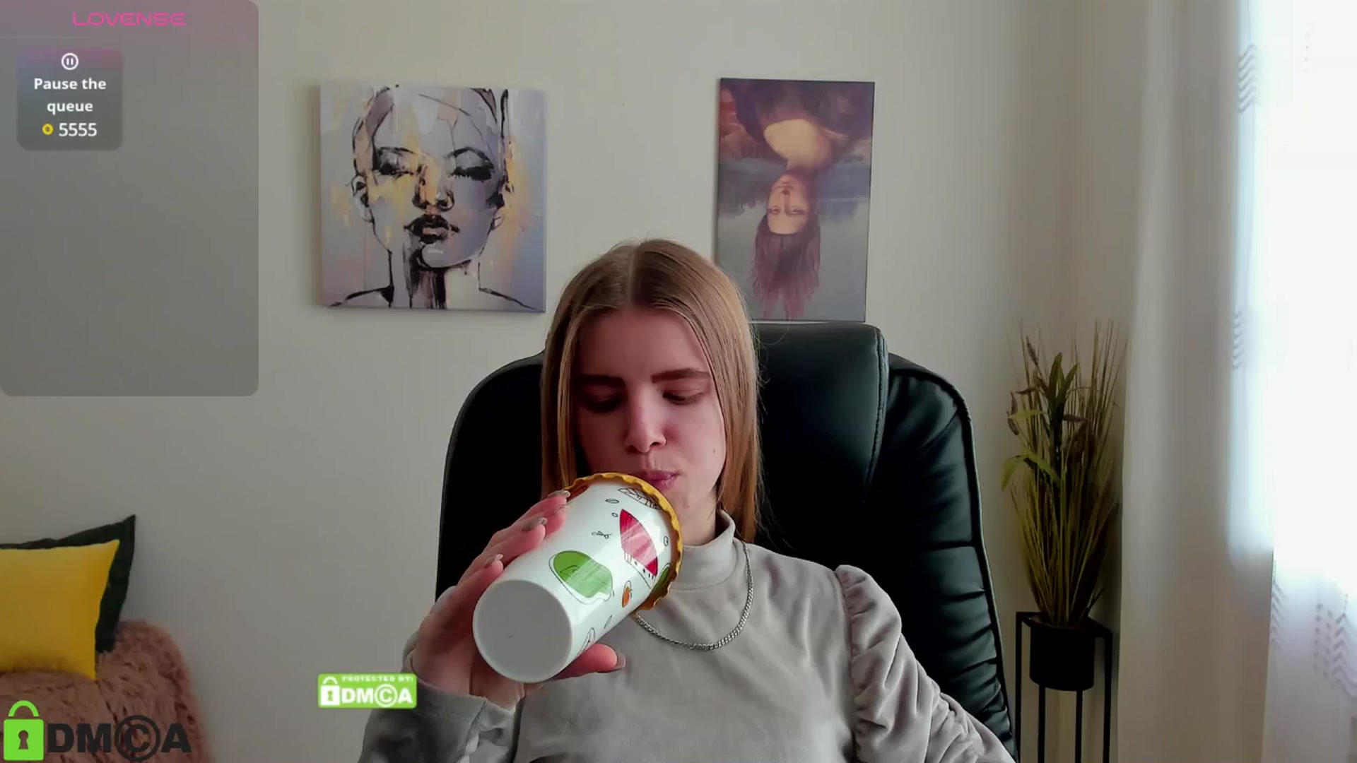Gallery image thumbnail from Goldy_Emma's myfreecams stream on, 01/20/2025, 13:20 image 19 of 20