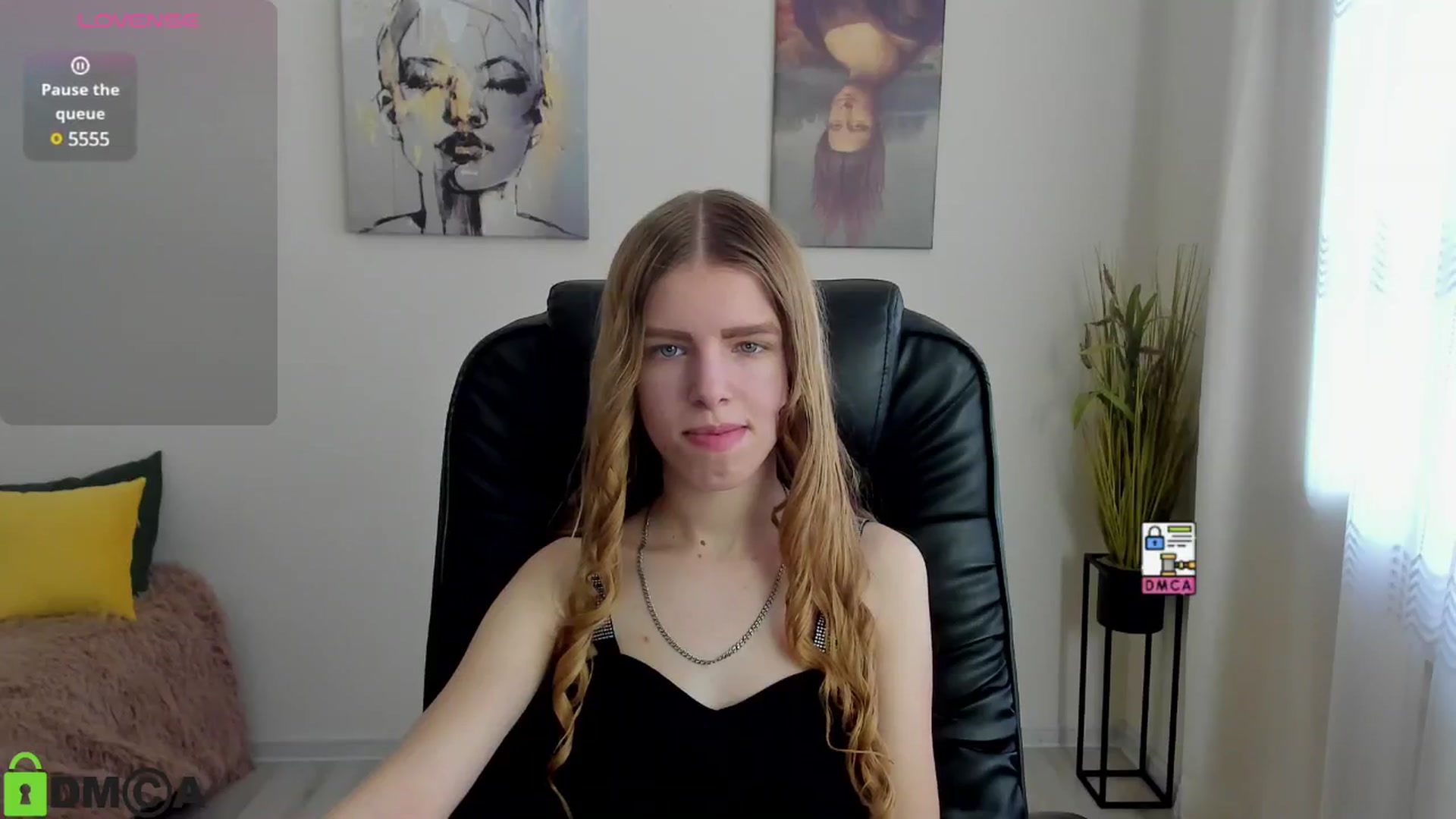 Gallery image thumbnail from Goldy_Emma's myfreecams stream on, 01/21/2025, 08:00 image 15 of 20