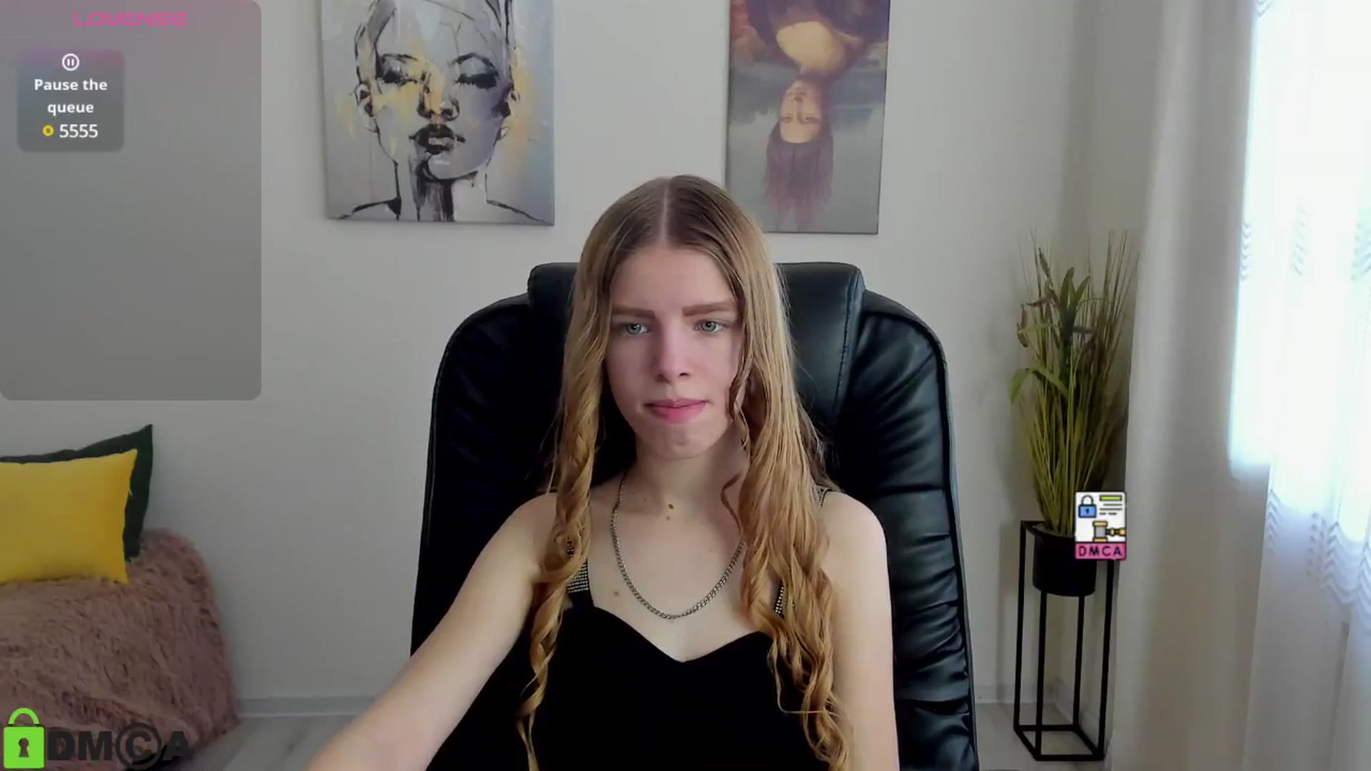 Gallery image thumbnail from Goldy_Emma's myfreecams stream on, 01/21/2025, 08:00 image 6 of 20