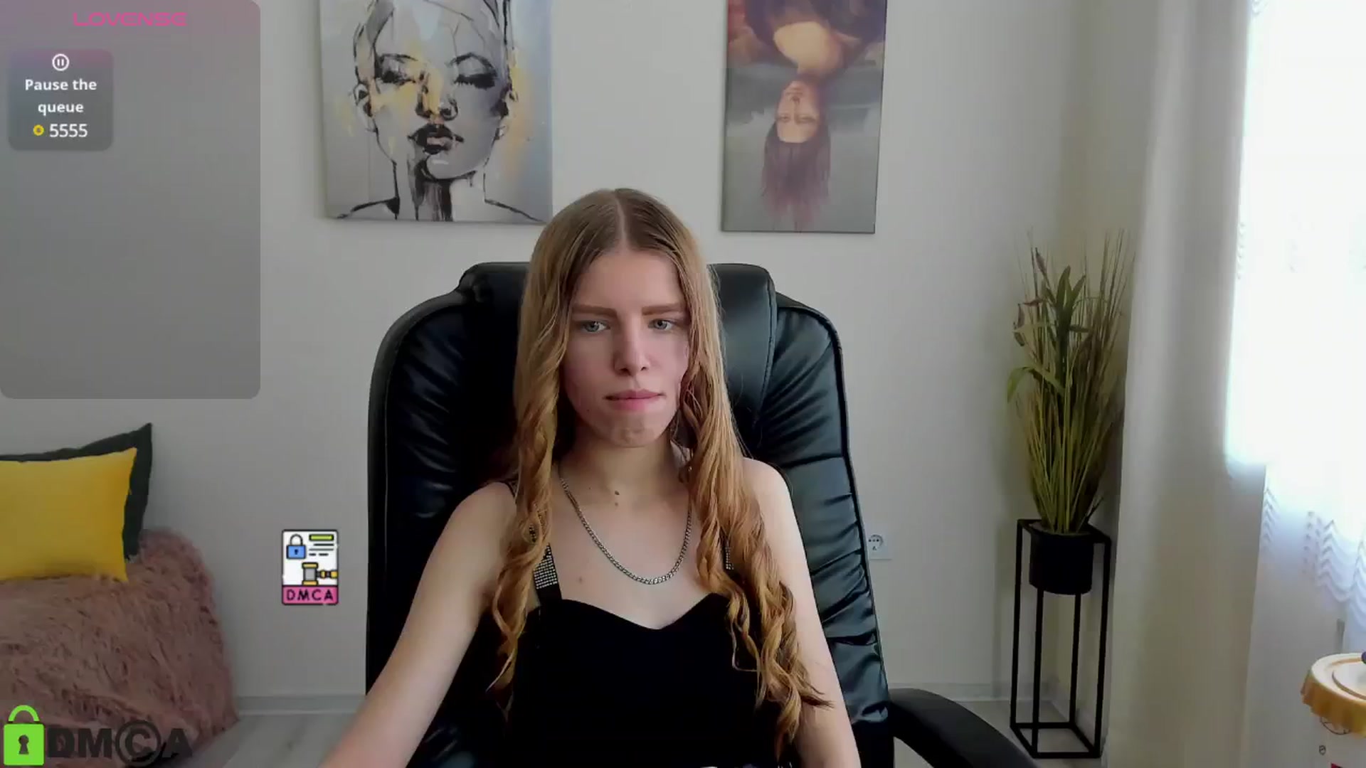Gallery image thumbnail from Goldy_Emma's myfreecams stream on, 01/21/2025, 09:31 image 5 of 20