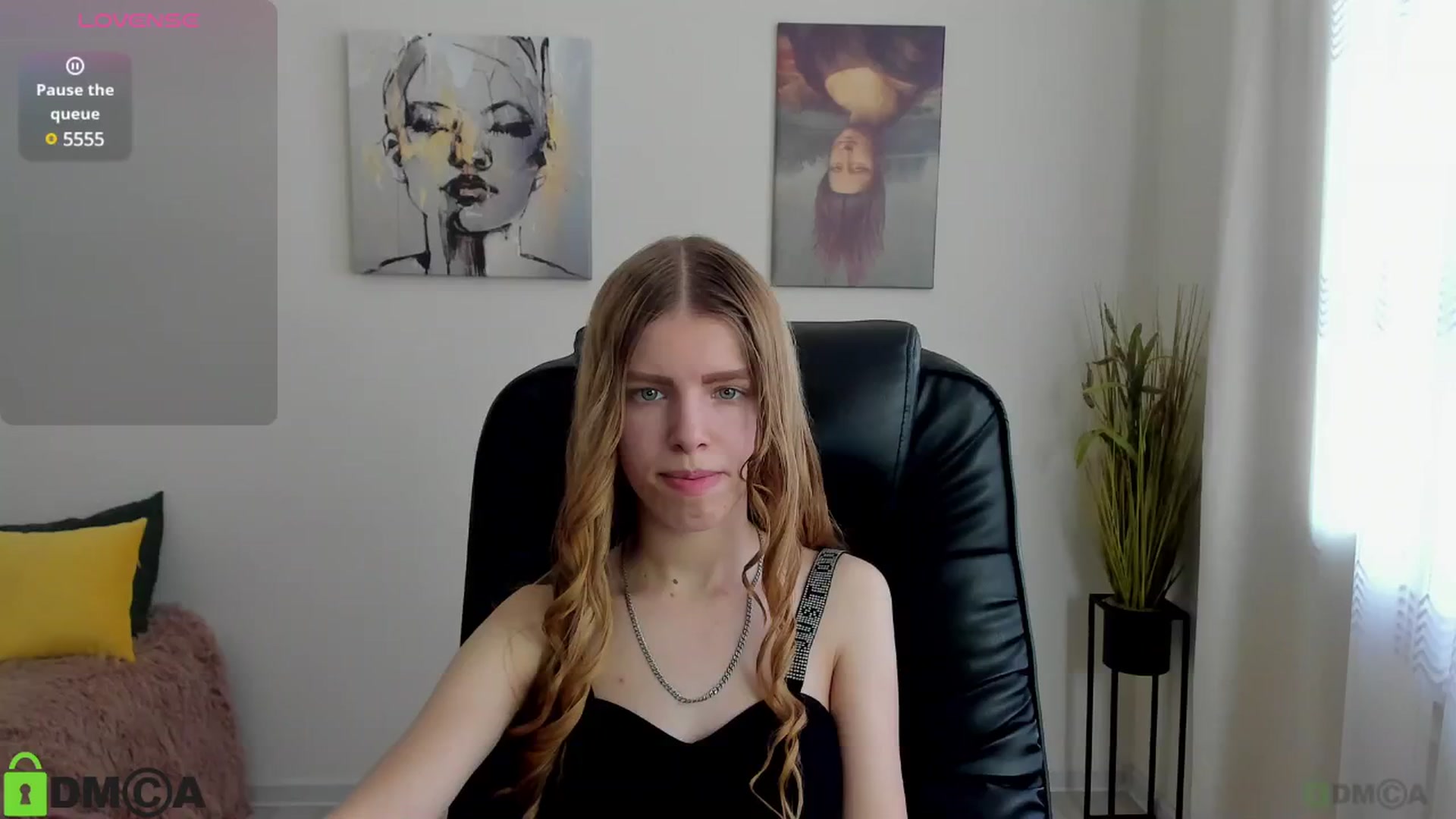 Gallery image thumbnail from Goldy_Emma's myfreecams stream on, 01/21/2025, 11:01 image 18 of 20