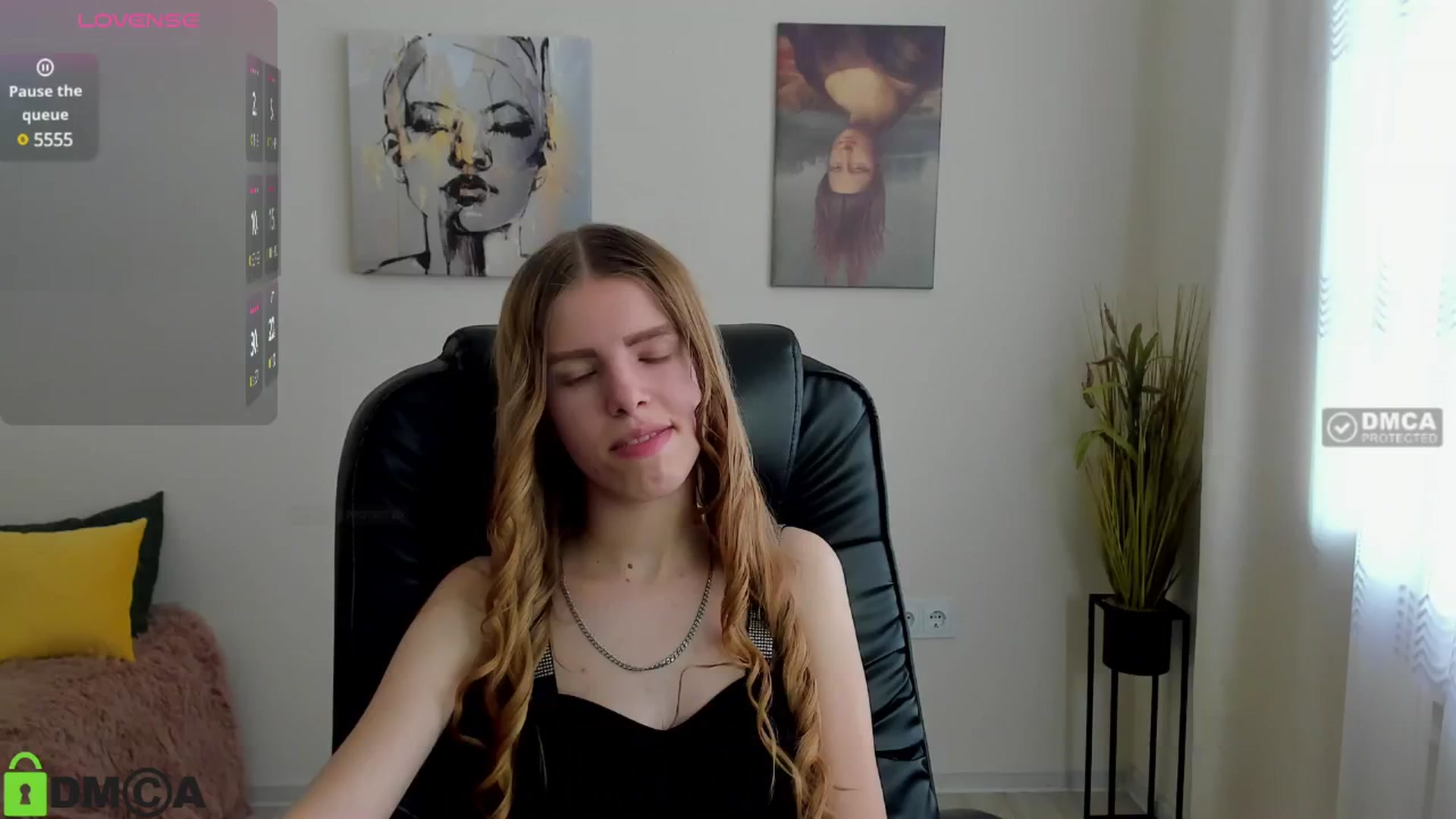Gallery image thumbnail from Goldy_Emma's myfreecams stream on, 01/21/2025, 12:14 image 9 of 20
