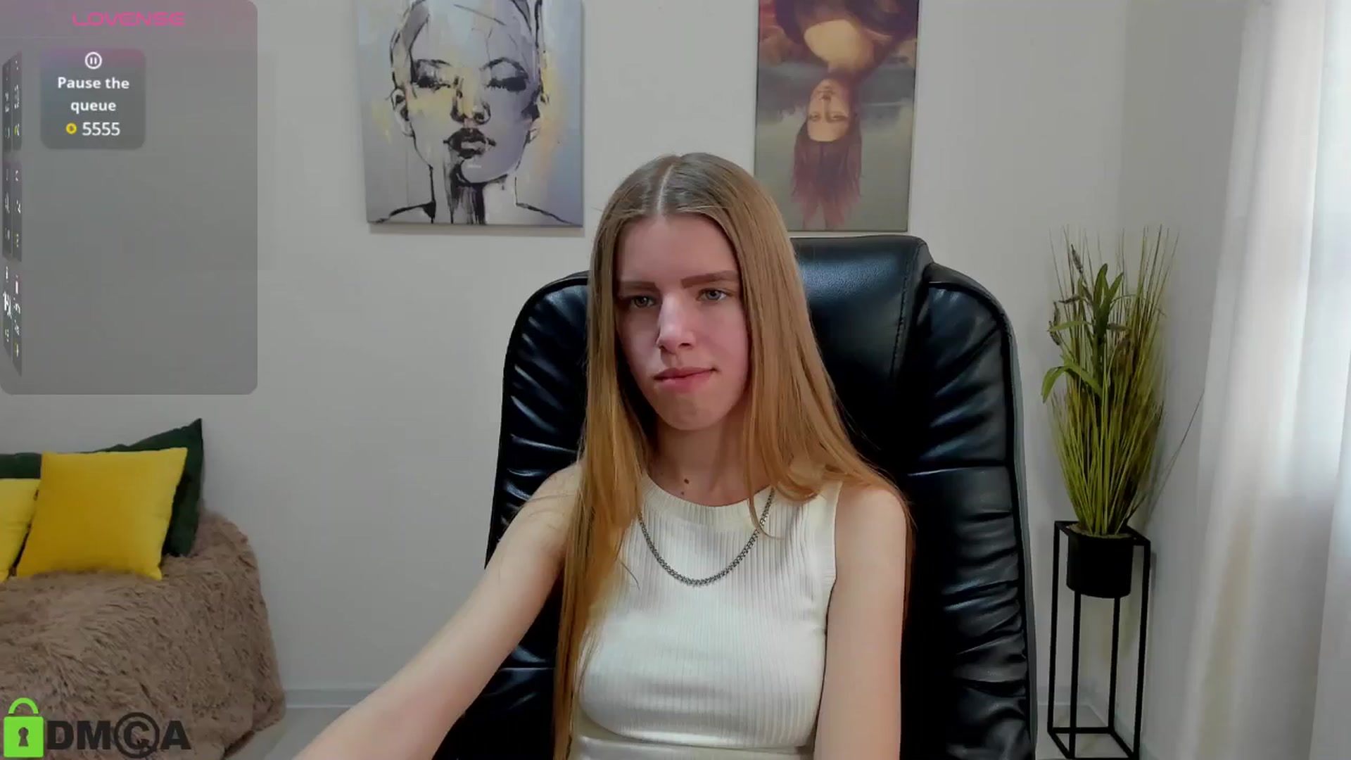 Gallery image thumbnail from Goldy_Emma's myfreecams stream on, 01/28/2025, 08:34 image 19 of 20