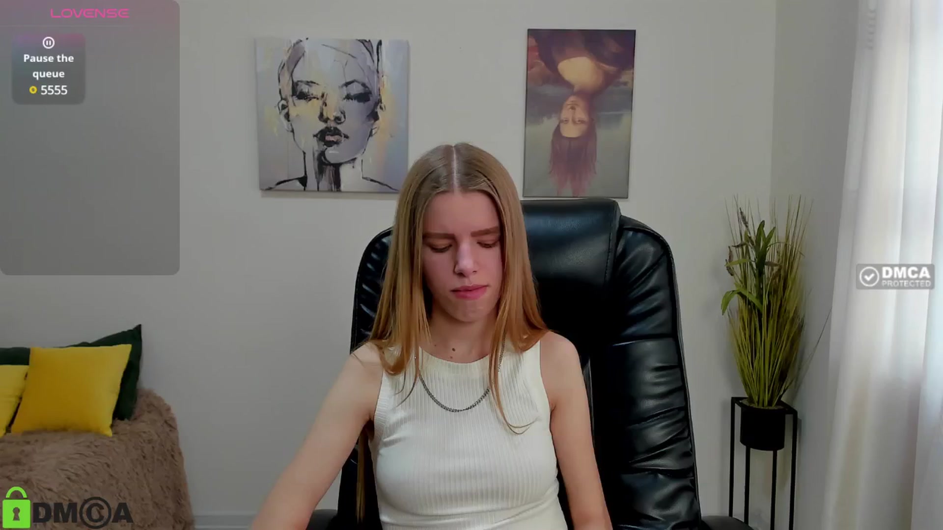 Gallery image thumbnail from Goldy_Emma's myfreecams stream on, 01/28/2025, 11:35 image 14 of 20