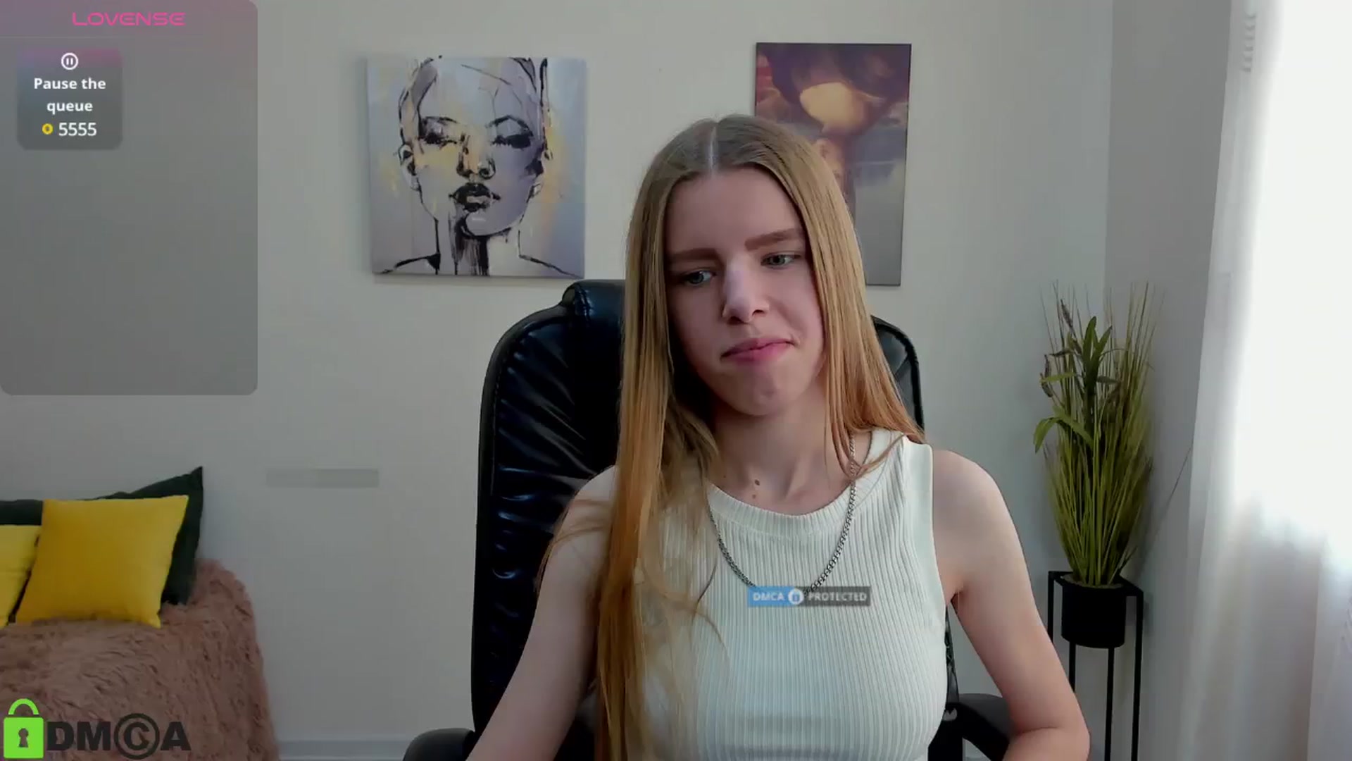 Gallery image thumbnail from Goldy_Emma's myfreecams stream on, 01/28/2025, 13:57 image 17 of 20
