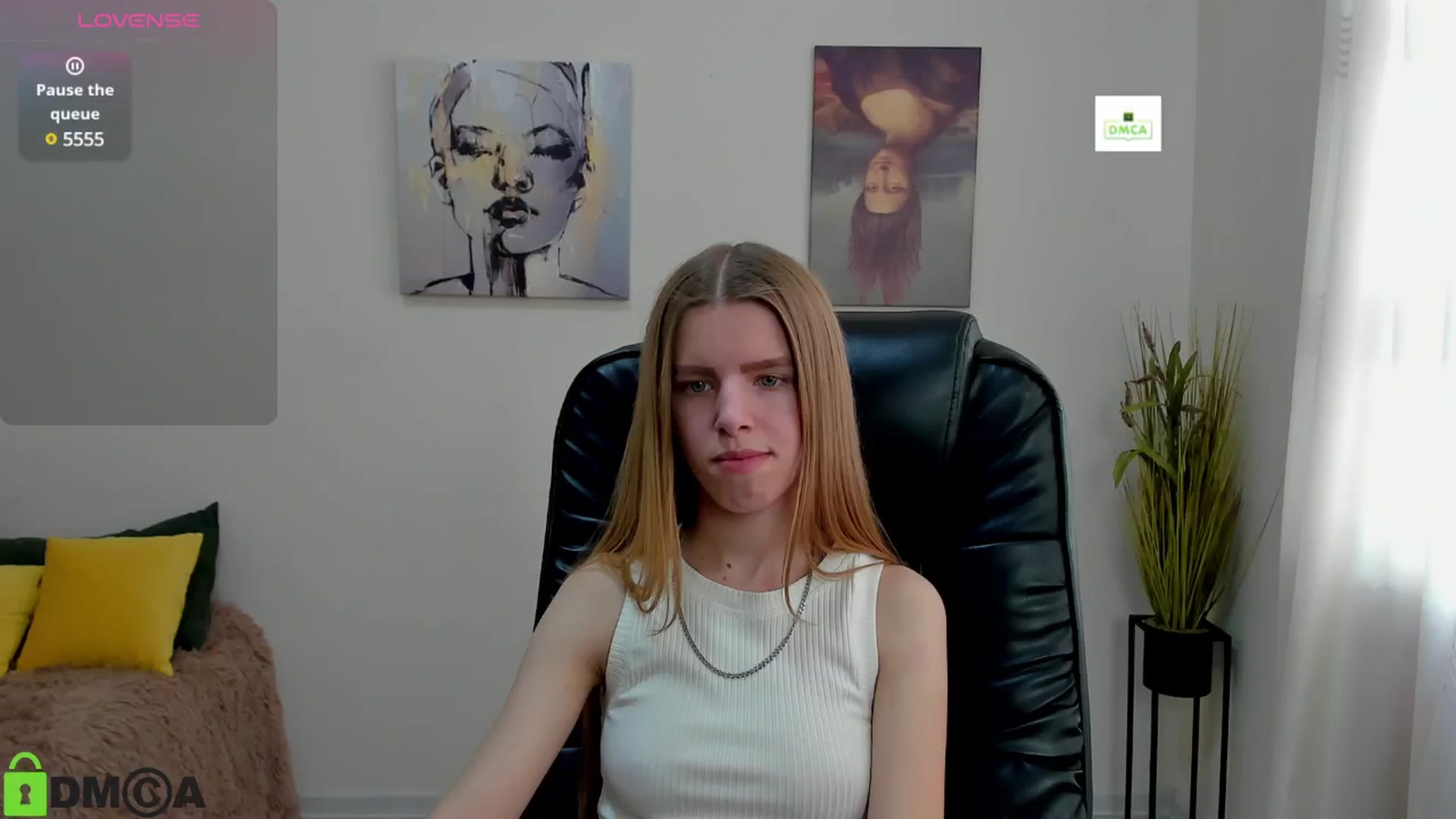 Gallery image thumbnail from Goldy_Emma's myfreecams stream on, 01/28/2025, 13:57 image 3 of 20