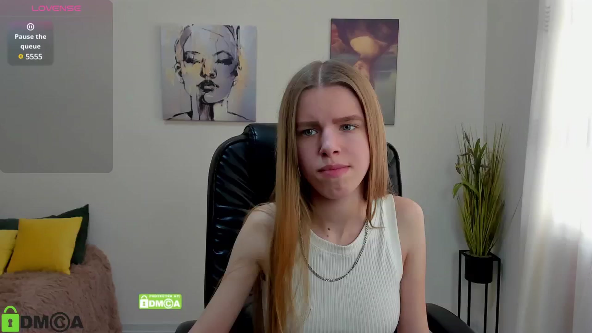 Gallery image thumbnail from Goldy_Emma's myfreecams stream on, 01/28/2025, 13:57 image 18 of 20