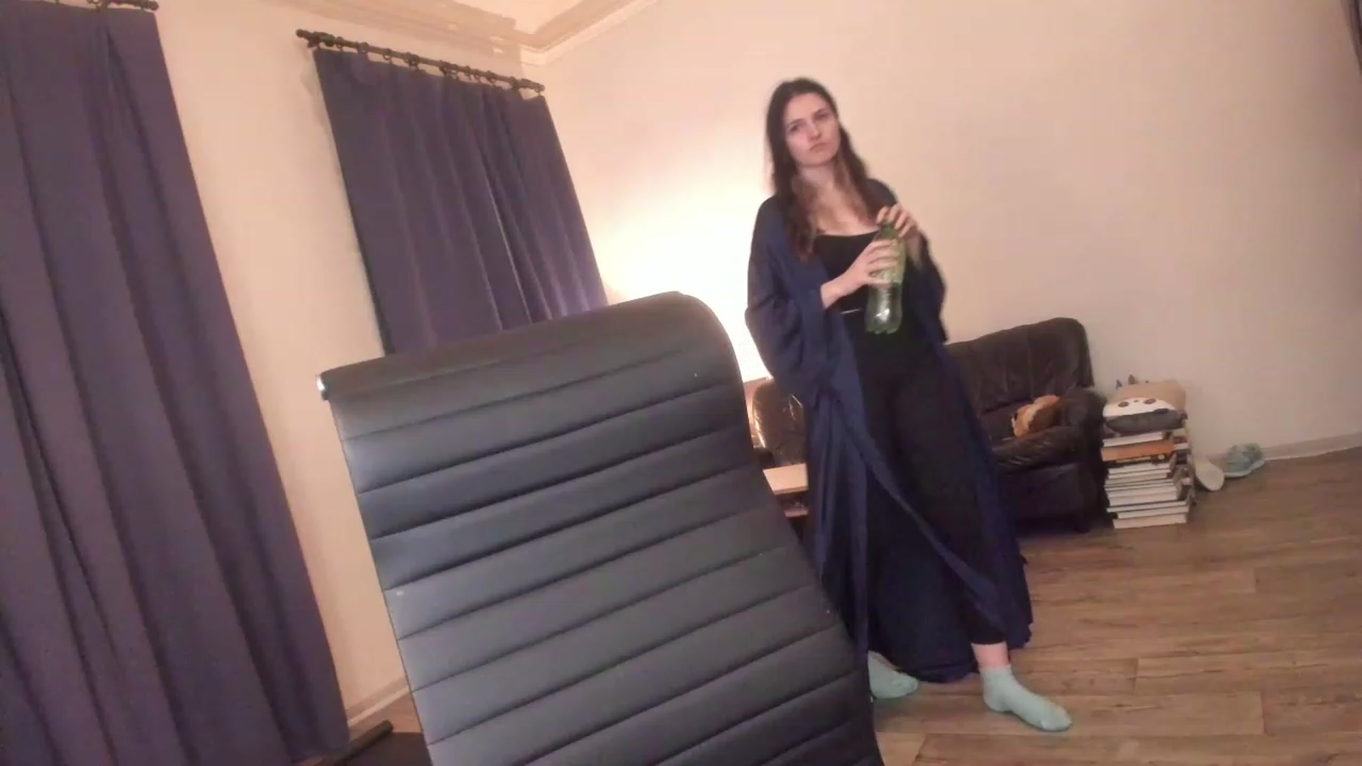 Gallery image thumbnail from Golightly_9's myfreecams stream on, 12/27/2022, 21:58 image 1 of 20