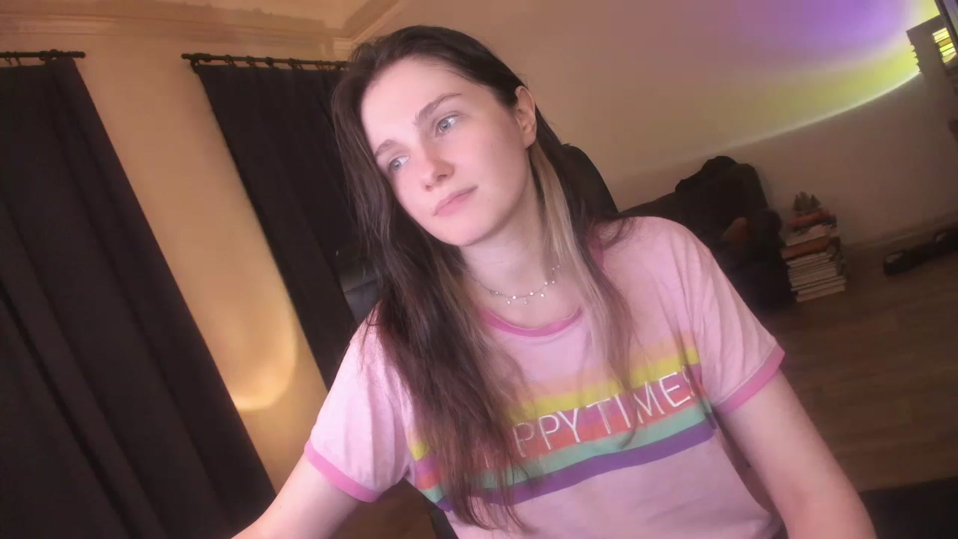 Gallery image thumbnail from Golightly_9's myfreecams stream on, 03/02/2023, 21:47 image 12 of 20