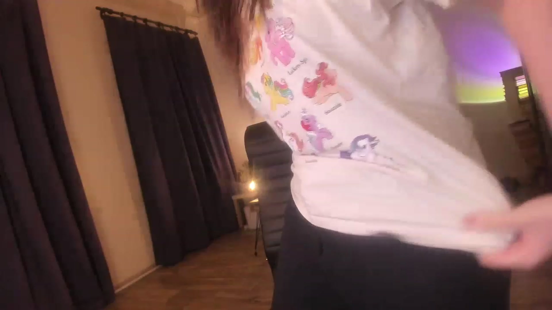 Gallery image thumbnail from Golightly_9's myfreecams stream on, 03/12/2023, 20:50 image 10 of 20