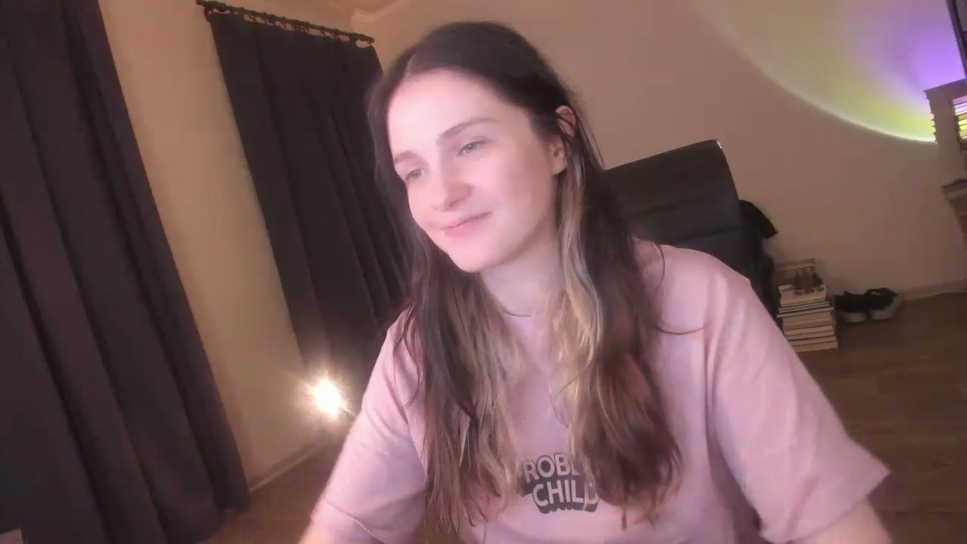 Gallery image thumbnail from Golightly_9's myfreecams stream on, 03/14/2023, 21:29 image 9 of 20