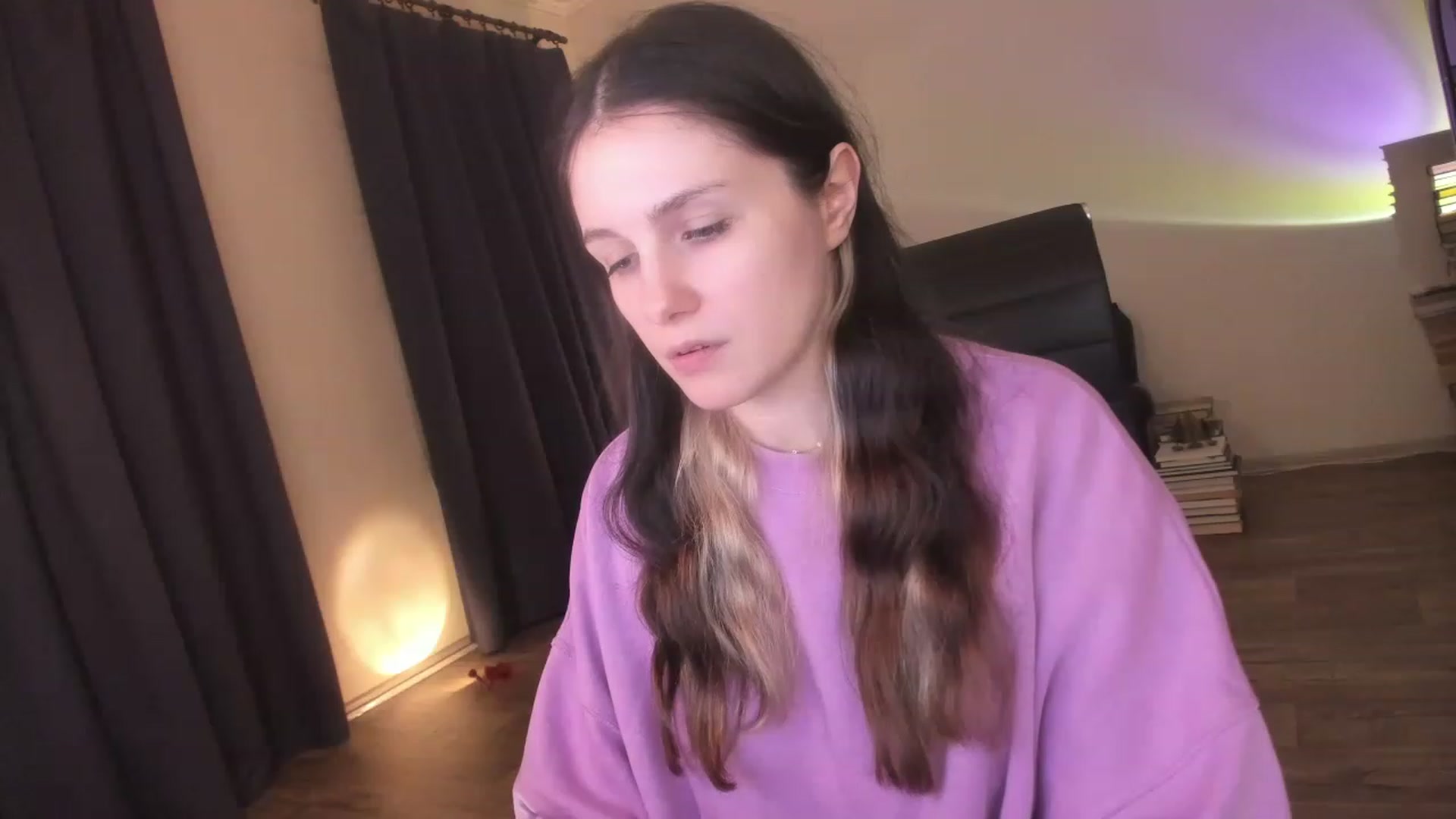 Gallery image thumbnail from Golightly_9's myfreecams stream on, 04/06/2023, 22:02 image 12 of 20