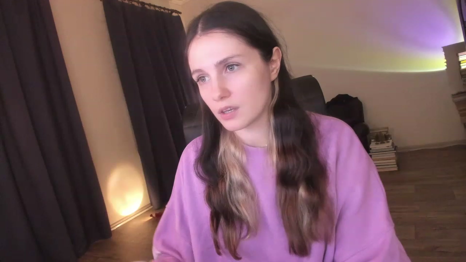 Gallery image thumbnail from Golightly_9's myfreecams stream on, 04/06/2023, 22:02 image 11 of 20