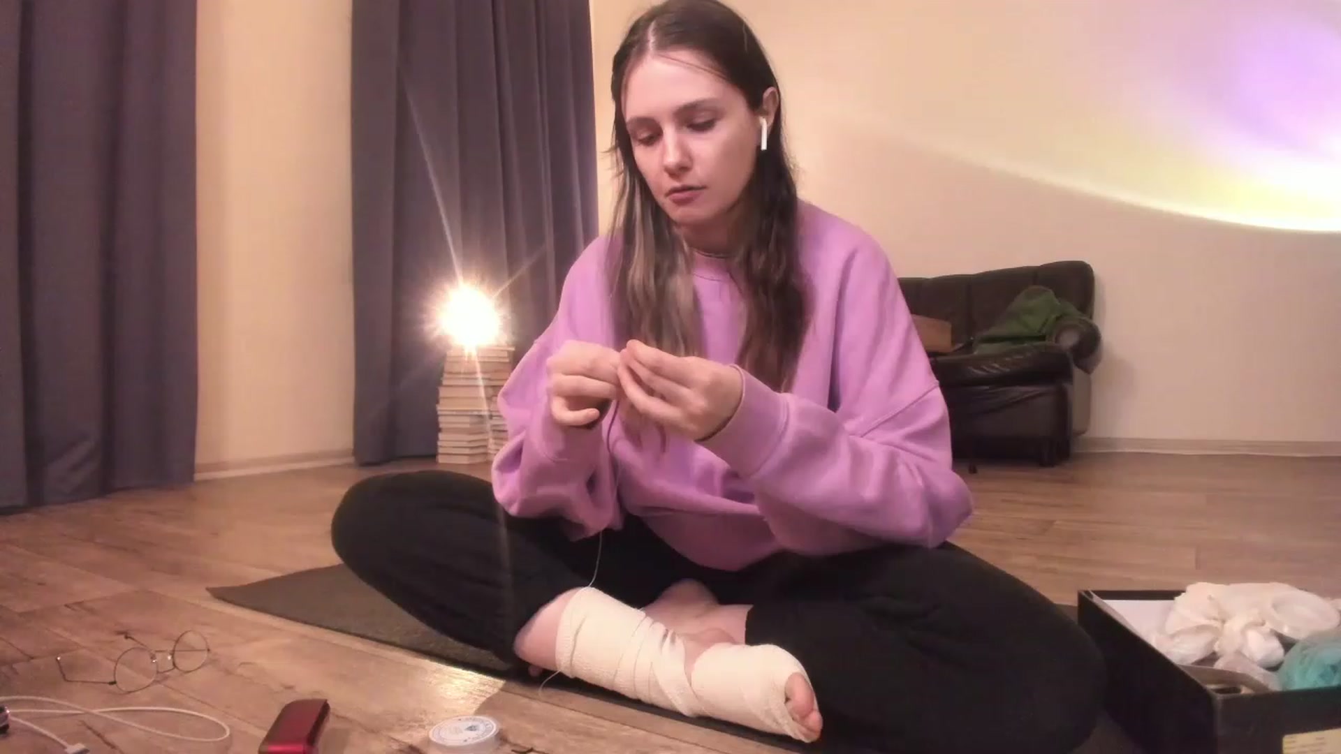 Gallery image thumbnail from Golightly_9's myfreecams stream on, 04/18/2023, 21:00 image 2 of 20