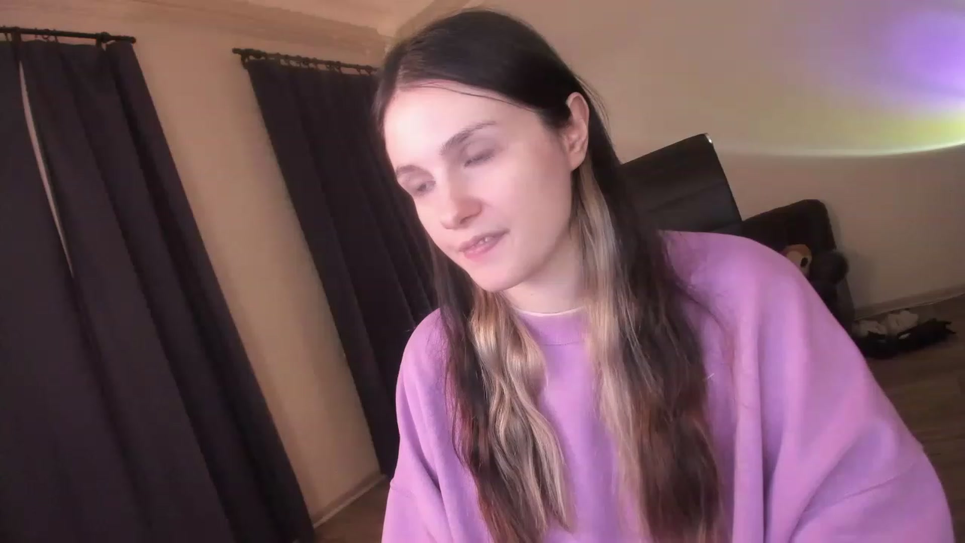 Gallery image thumbnail from Golightly_9's myfreecams stream on, 04/27/2023, 21:05 image 20 of 20