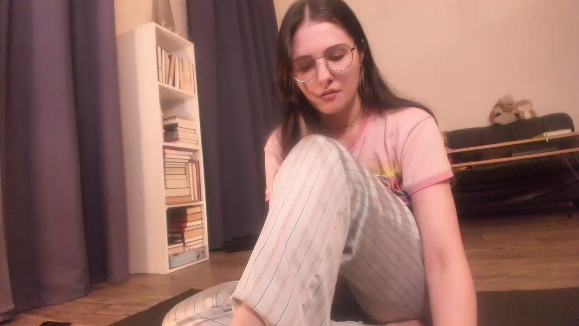 Gallery image thumbnail from Golightly_9's myfreecams stream on, 07/27/2023, 21:03 image 11 of 20